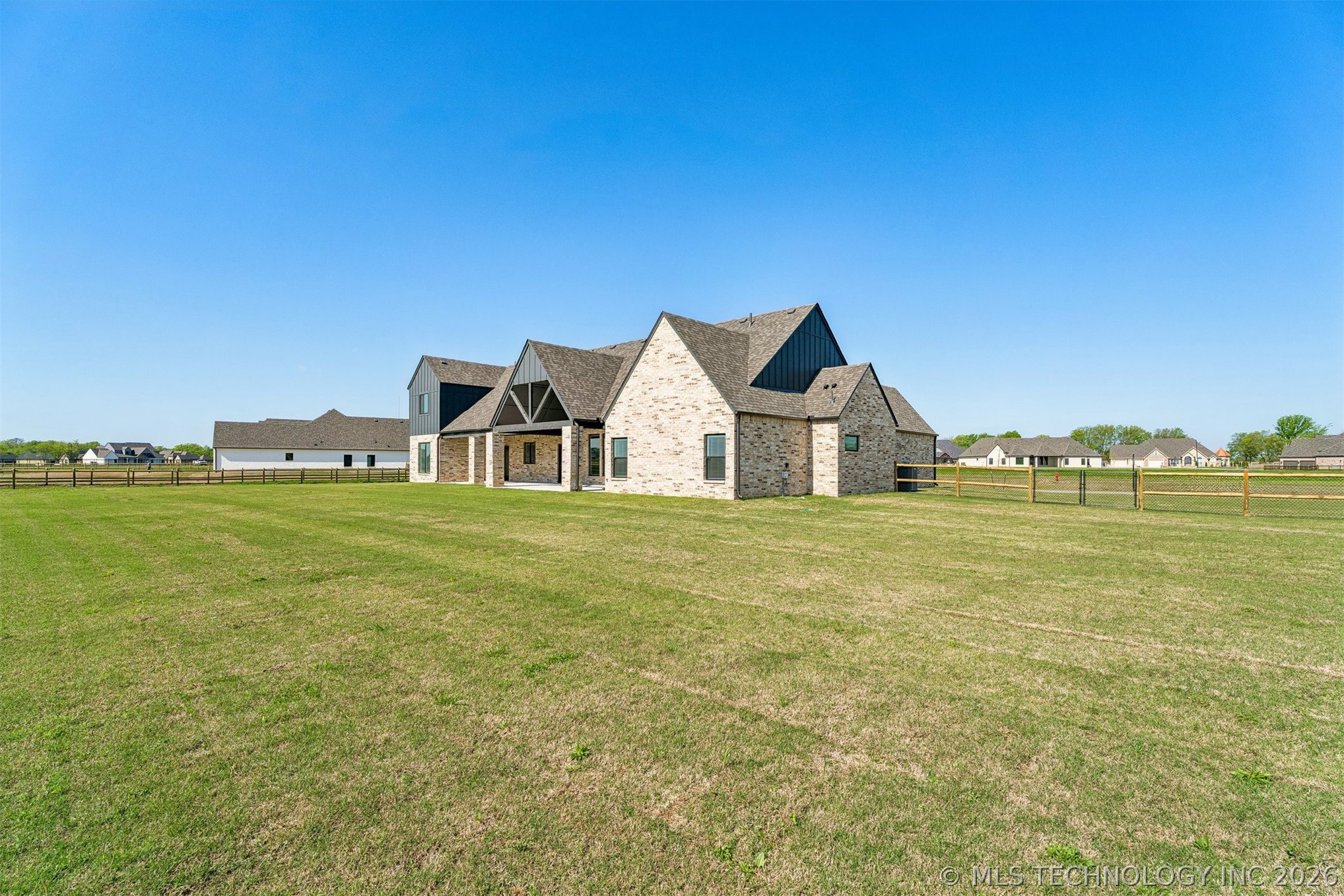 8403 S Timber Wolf Drive Broken Arrow OK 74014