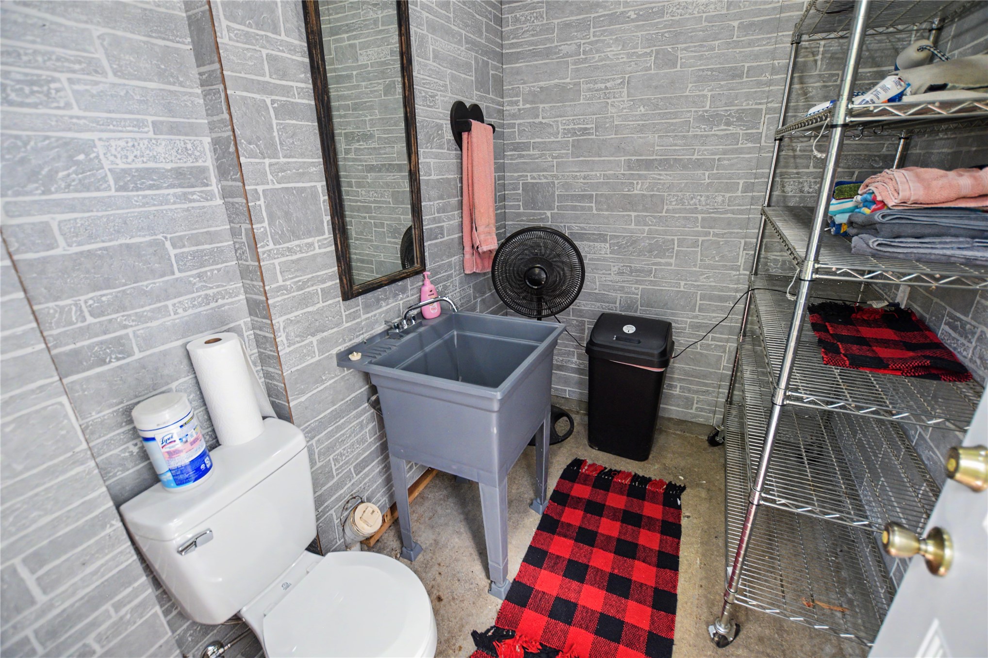 211 Plum Street Locust Grove OK 74352