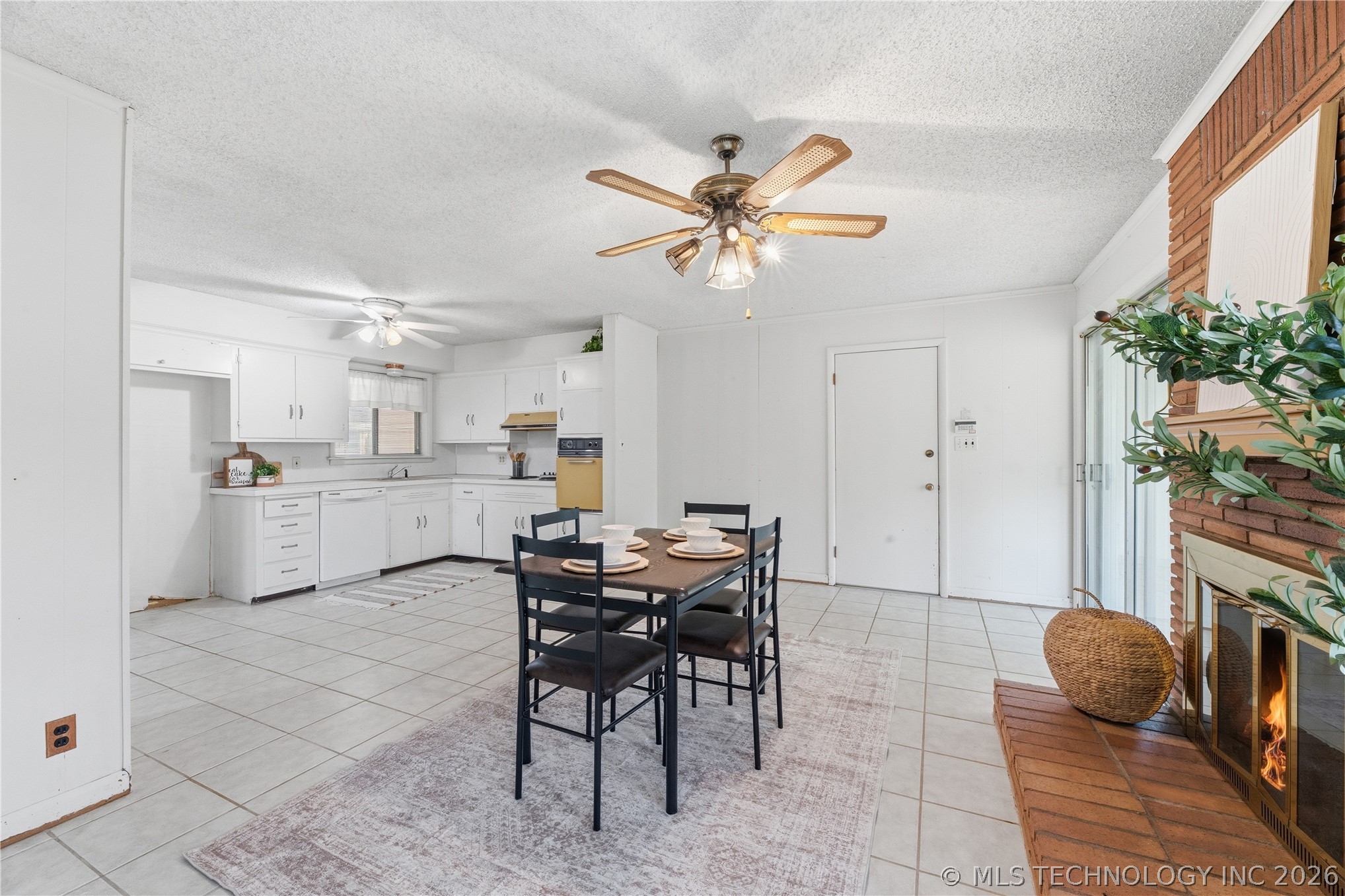 5355 E 27th Place Tulsa OK 74114