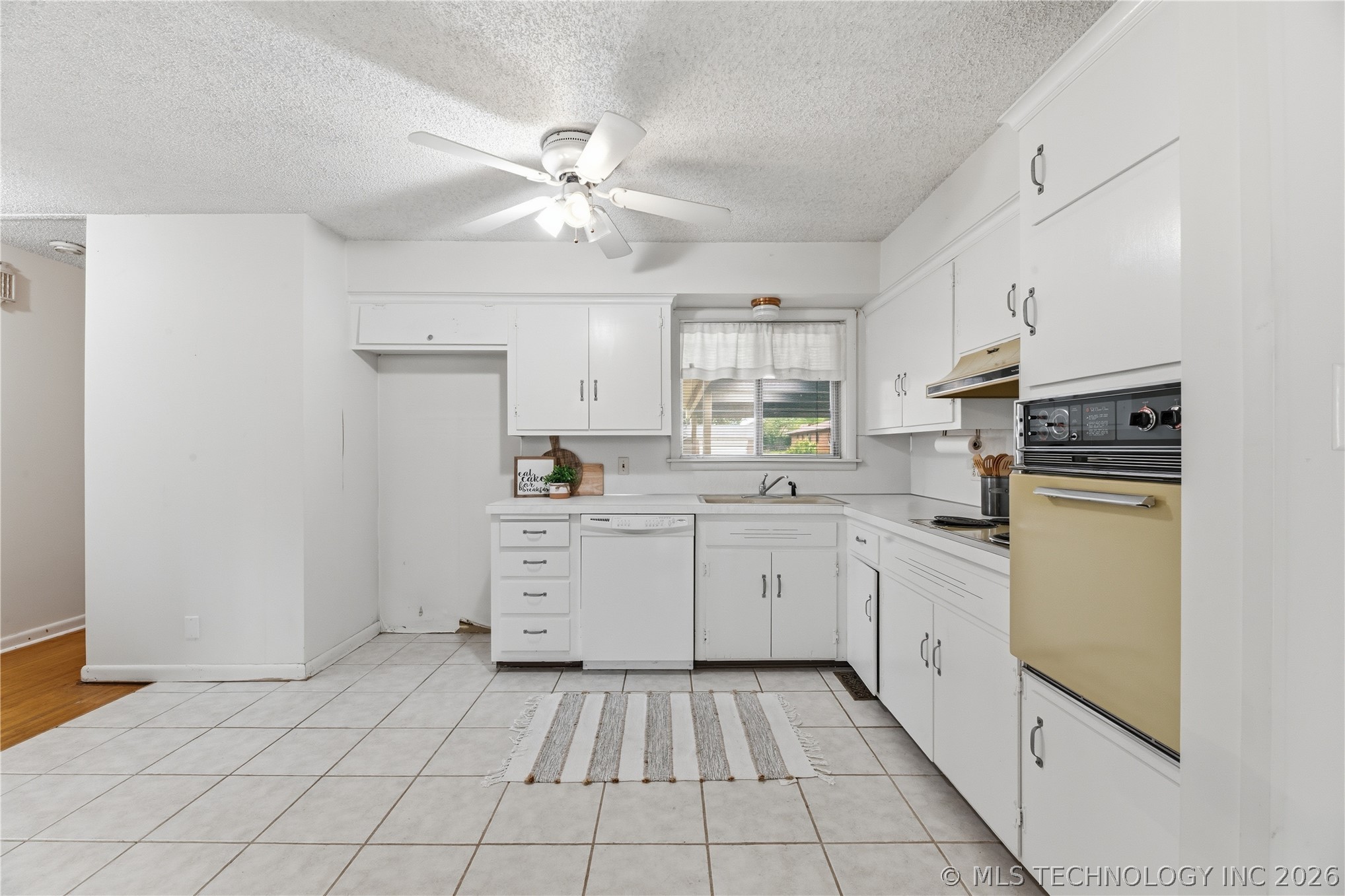 5355 E 27th Place Tulsa OK 74114