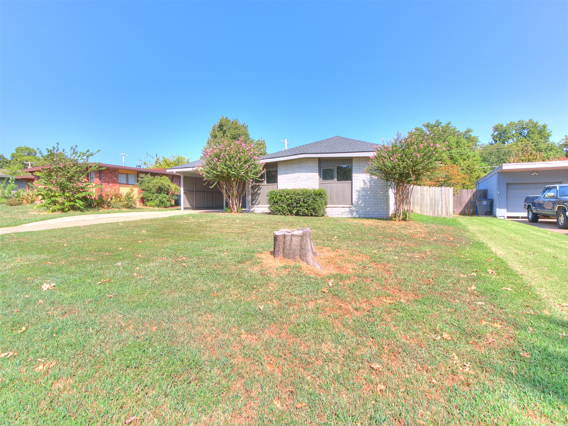 5357 E 26th Place Tulsa OK 74114