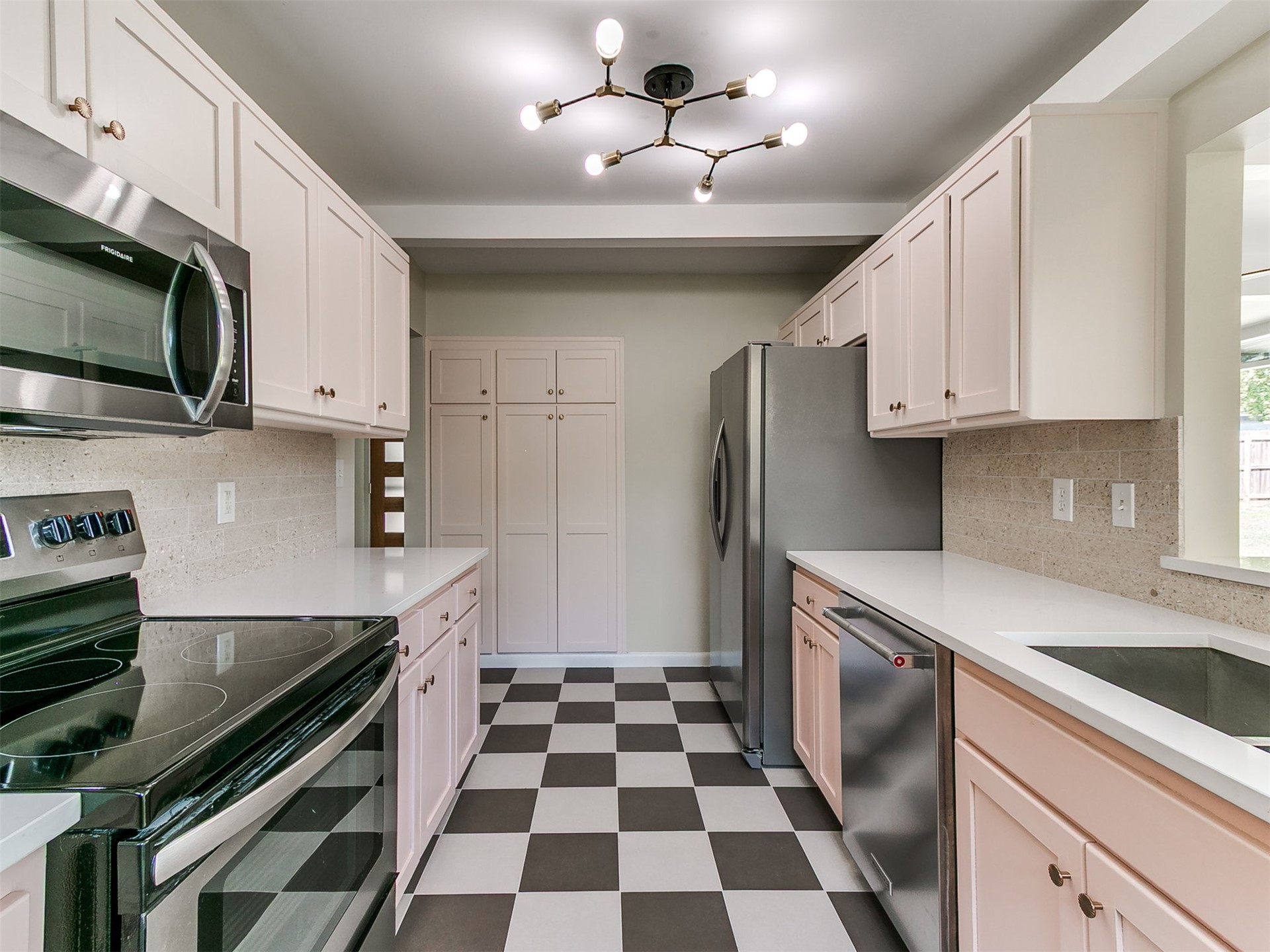 5357 E 26th Place Tulsa OK 74114