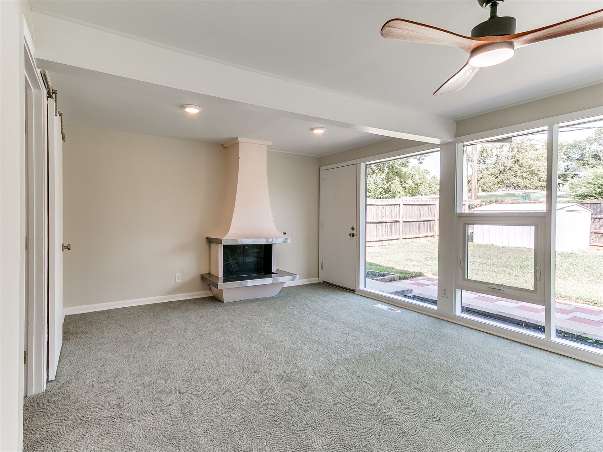 5357 E 26th Place Tulsa OK 74114