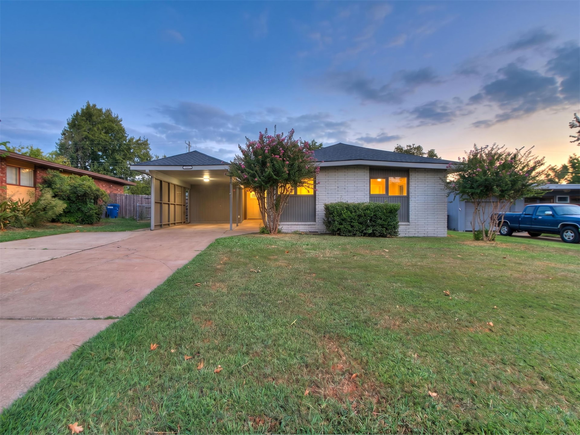 5357 E 26th Place Tulsa OK 74114