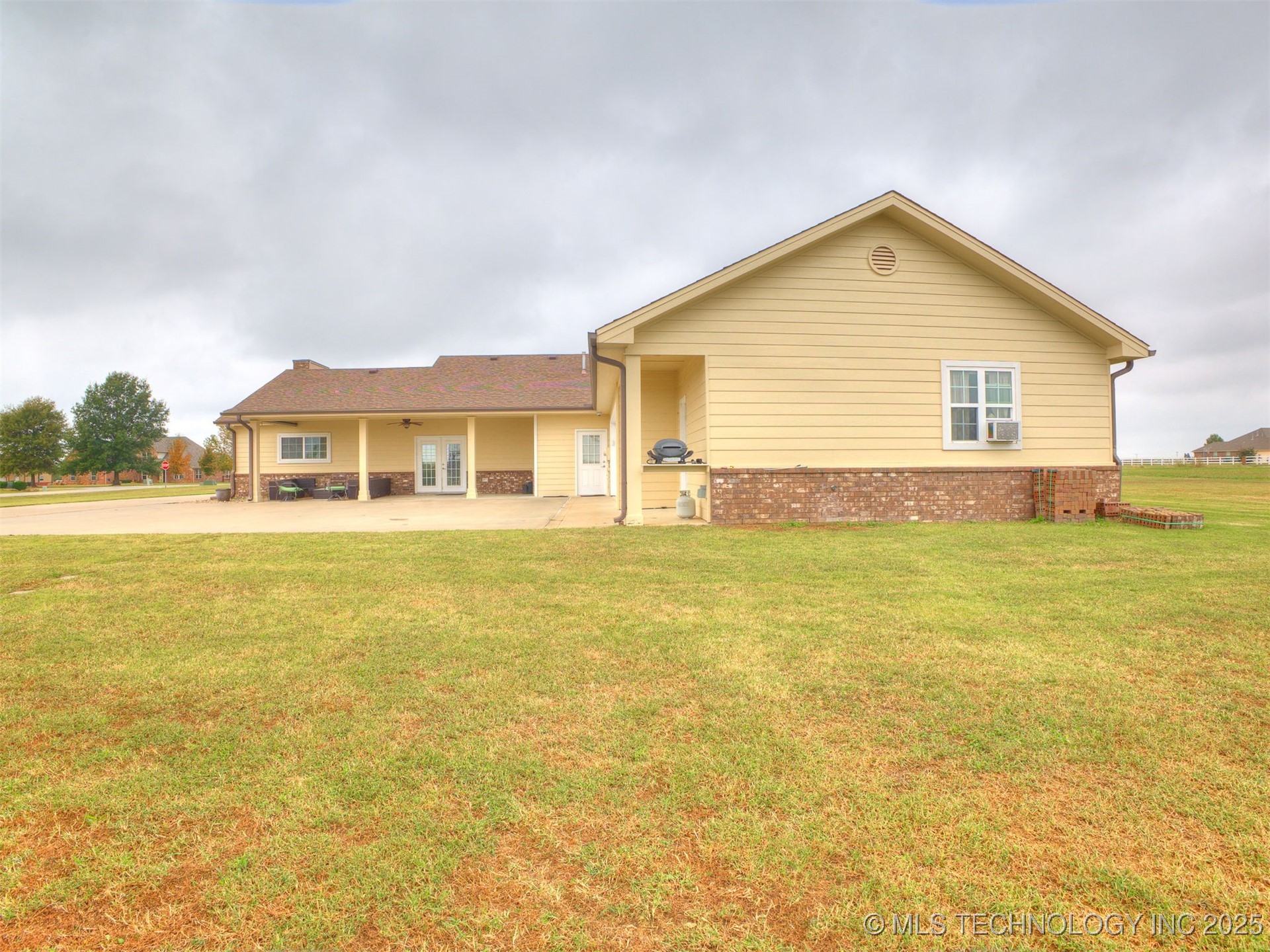 19405 Carriage Court Mounds OK 74047