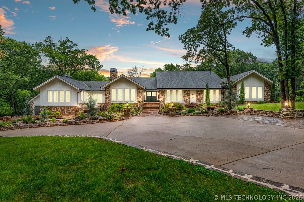 4949 E 114th Place Tulsa OK 74137