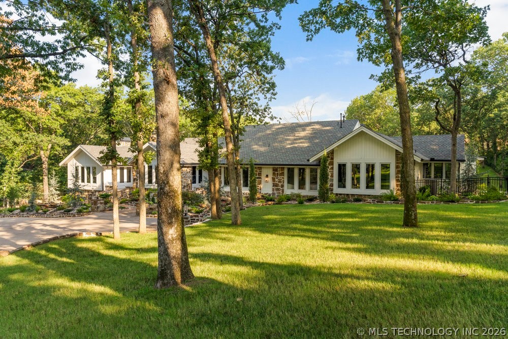 4949 E 114th Place Tulsa OK 74137