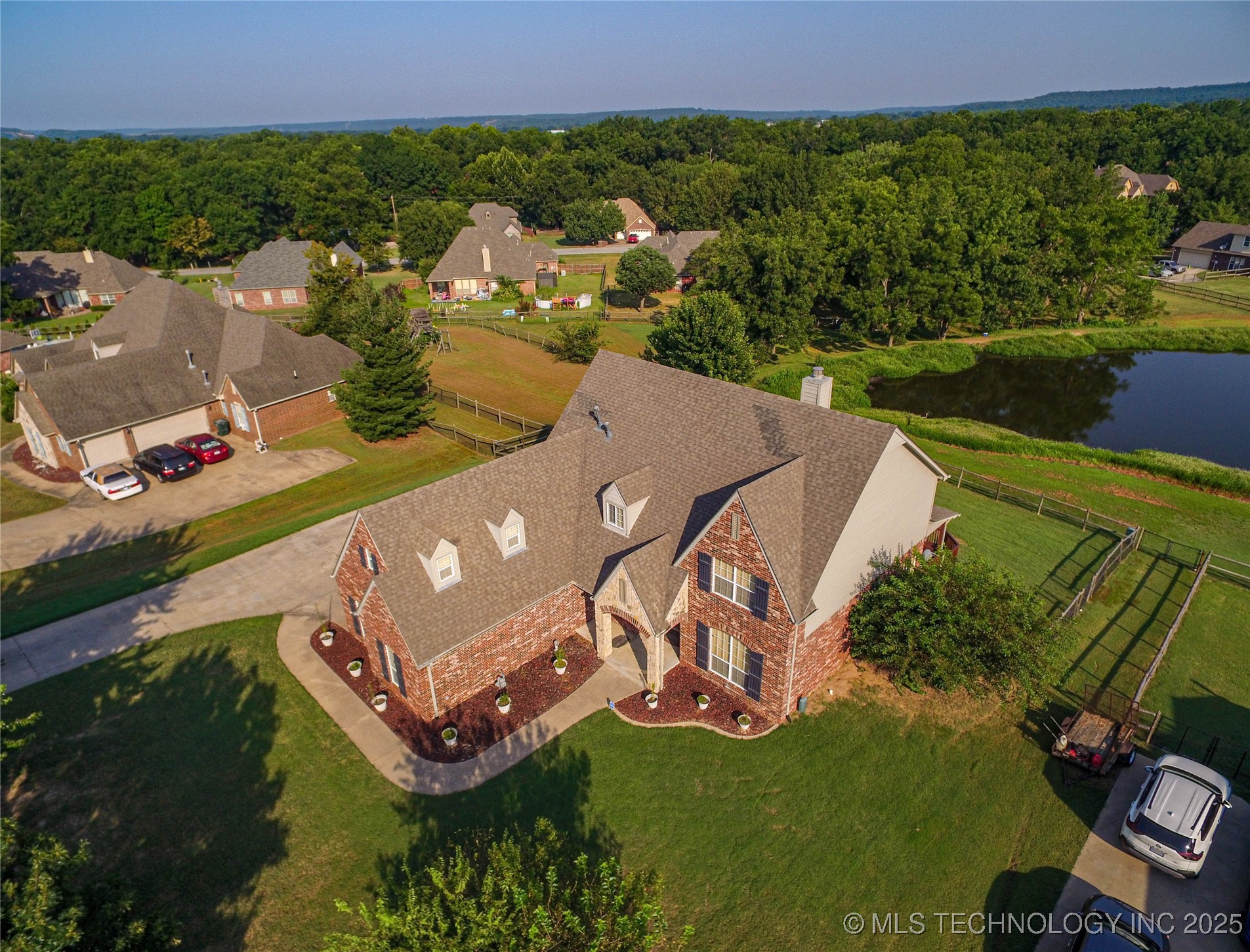706 S Tallchief Avenue Skiatook OK 74070