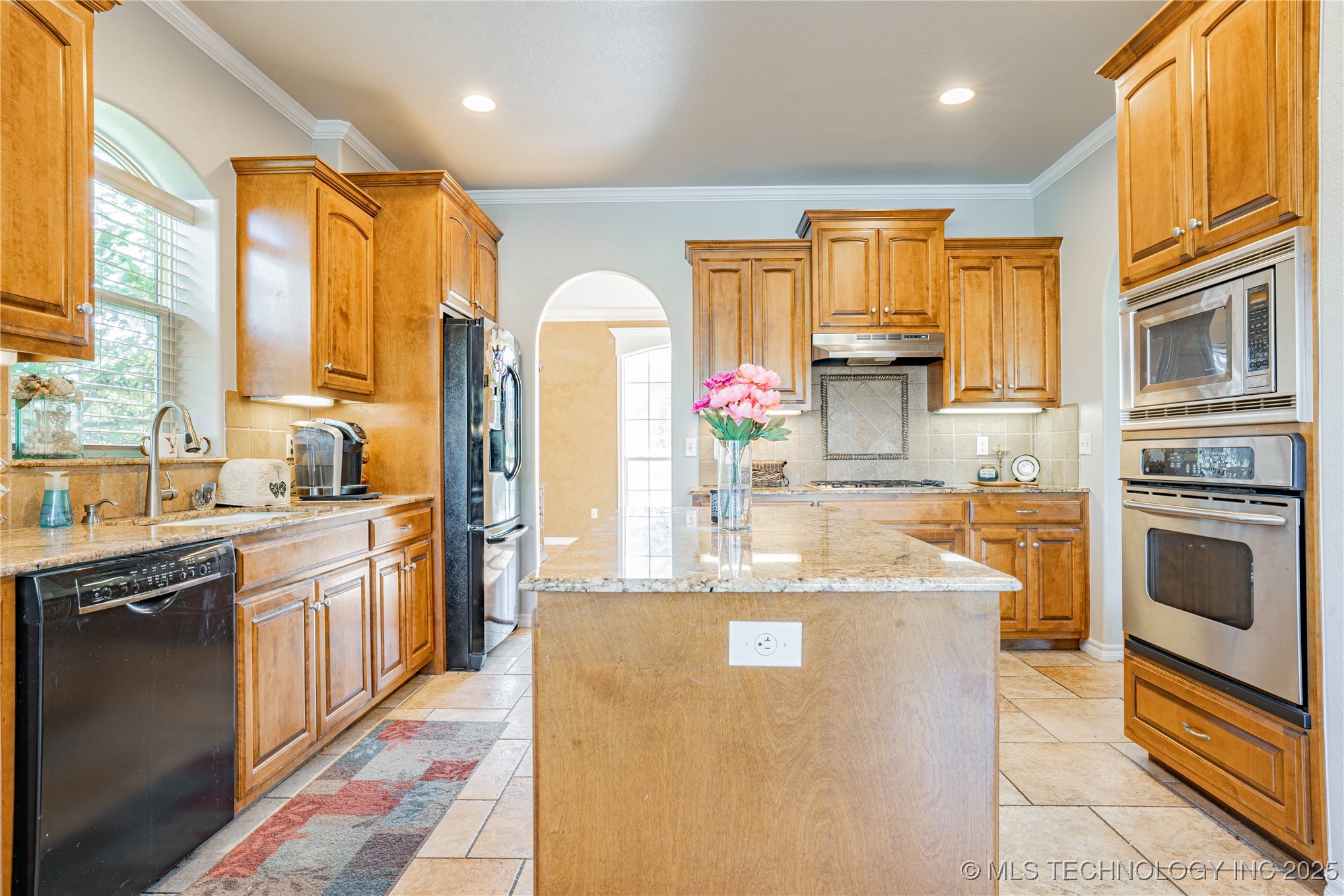 706 S Tallchief Avenue Skiatook OK 74070