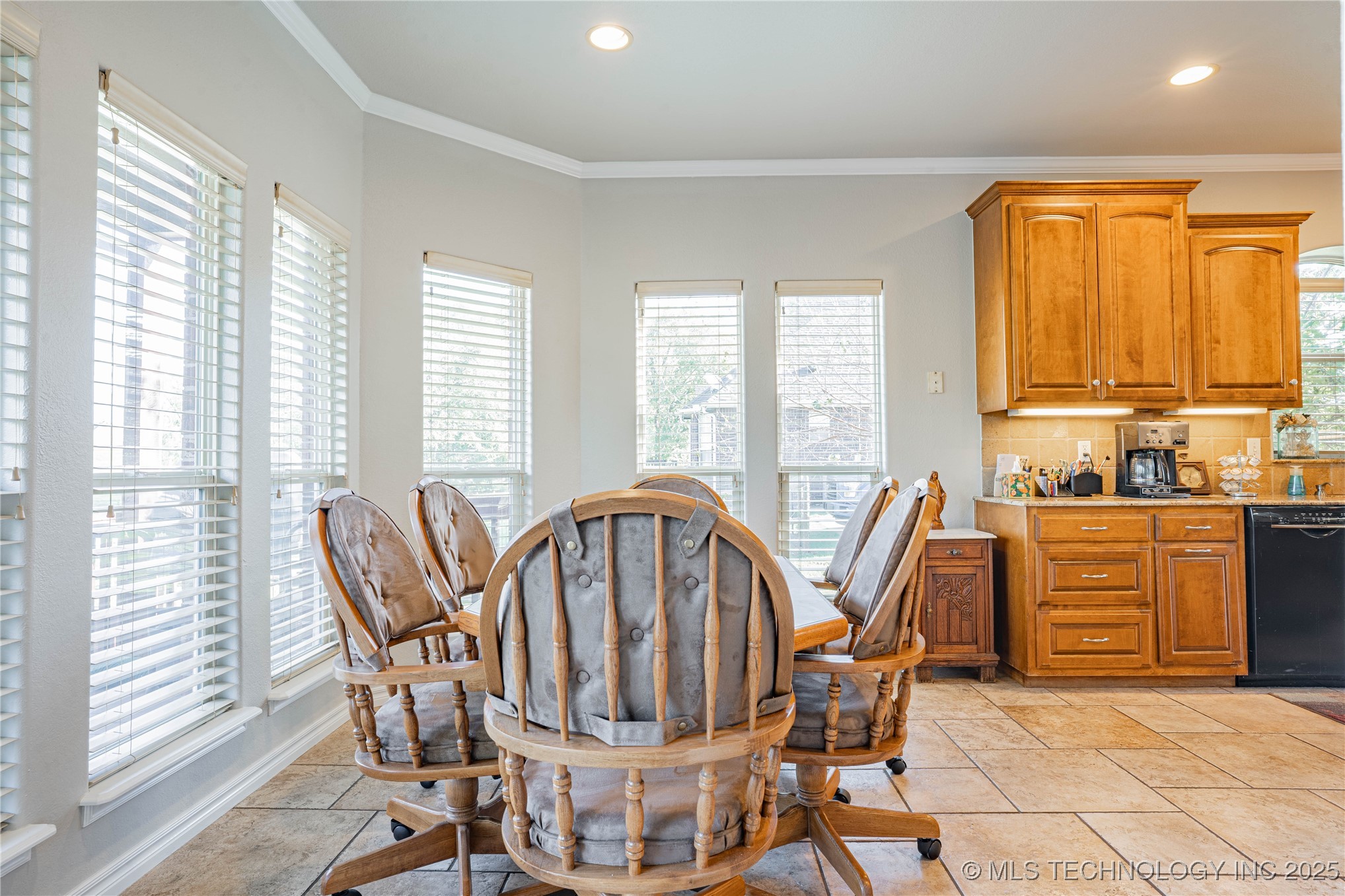 706 S Tallchief Avenue Skiatook OK 74070