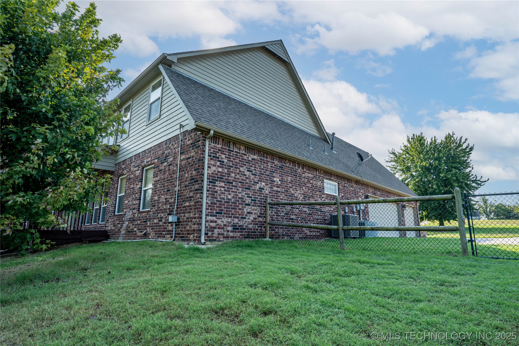 706 S Tallchief Avenue Skiatook OK 74070