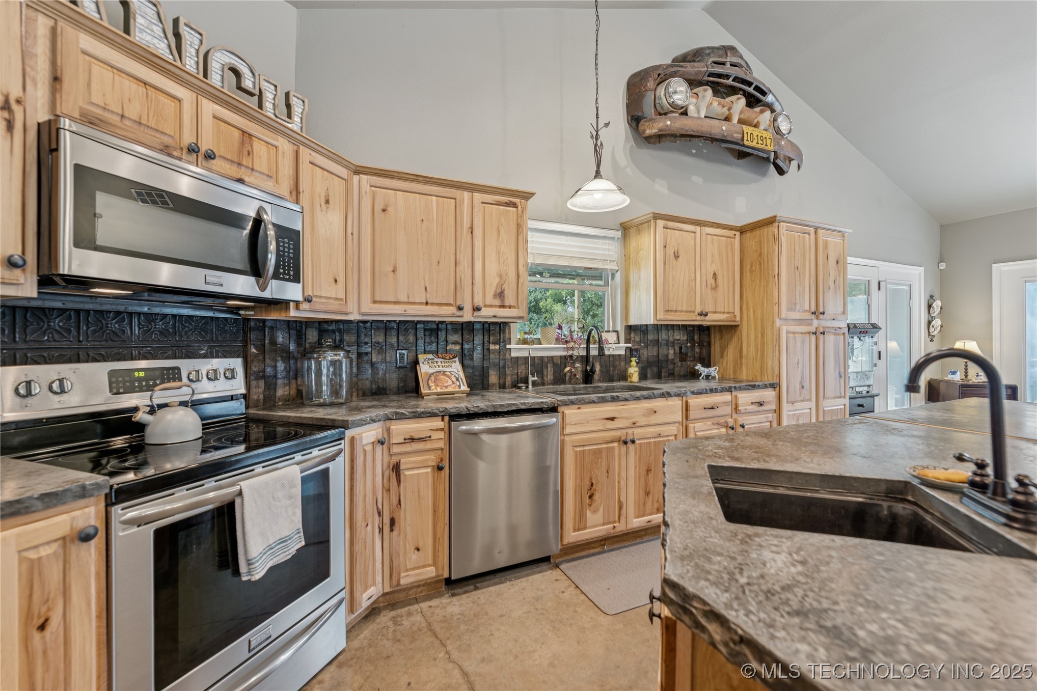 23605 E 132nd Street S Coweta OK 74429