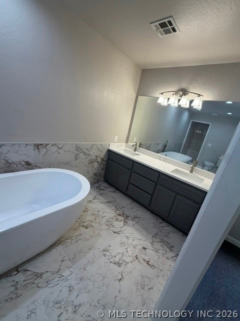 827 Chatsworth Drive Grove OK 74344