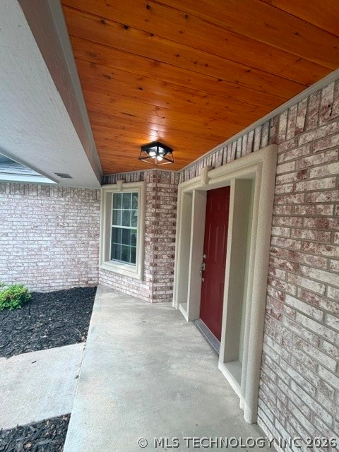 827 Chatsworth Drive Grove OK 74344