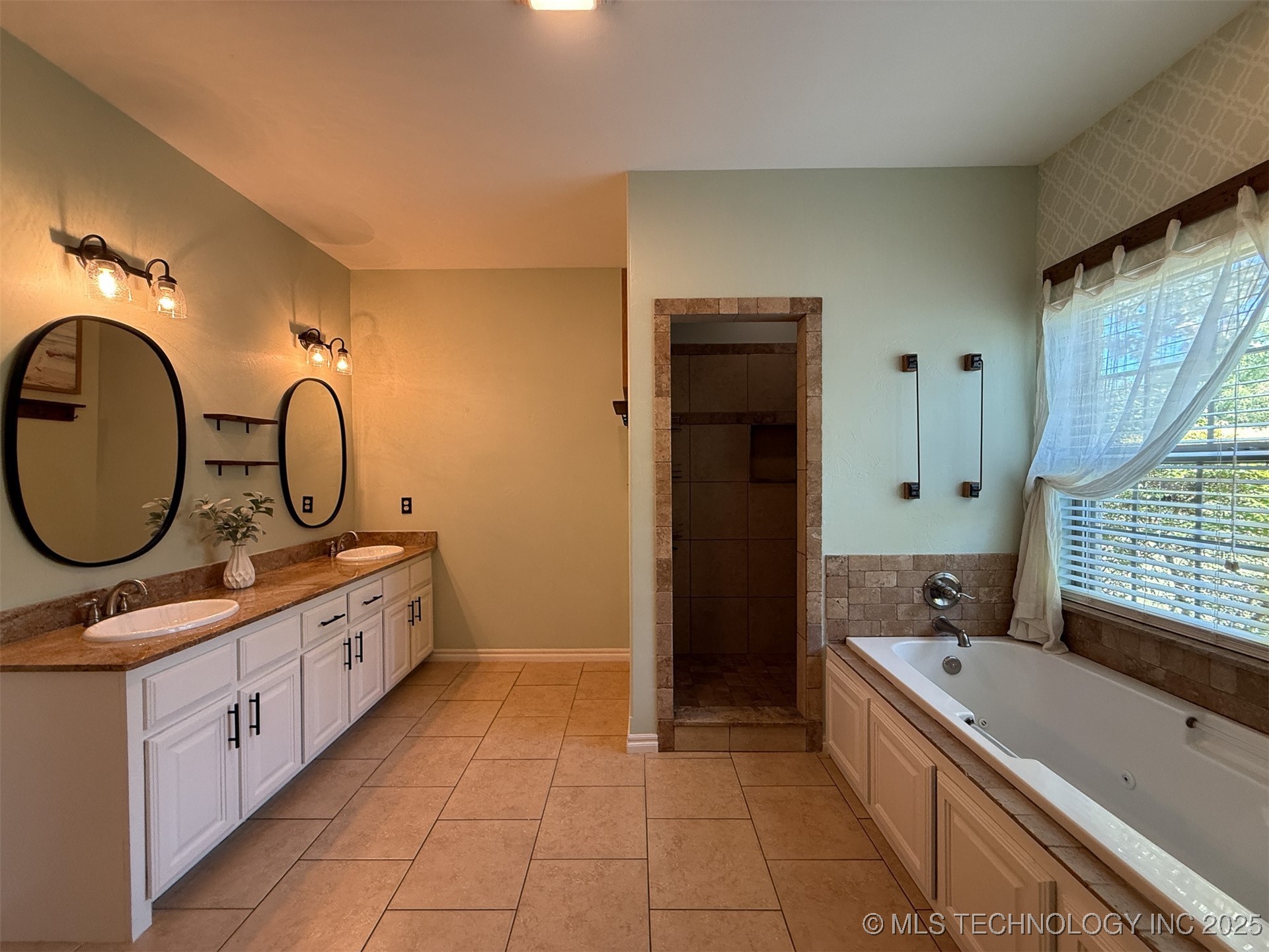 429 Winter Rose Terrace Ada OK 74820