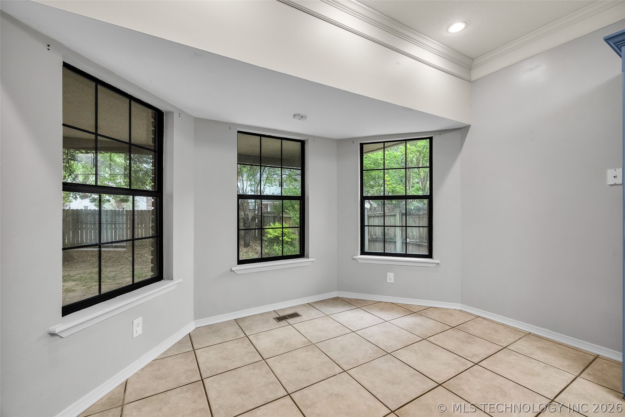 4305 S Chestnut Avenue Broken Arrow OK 74011