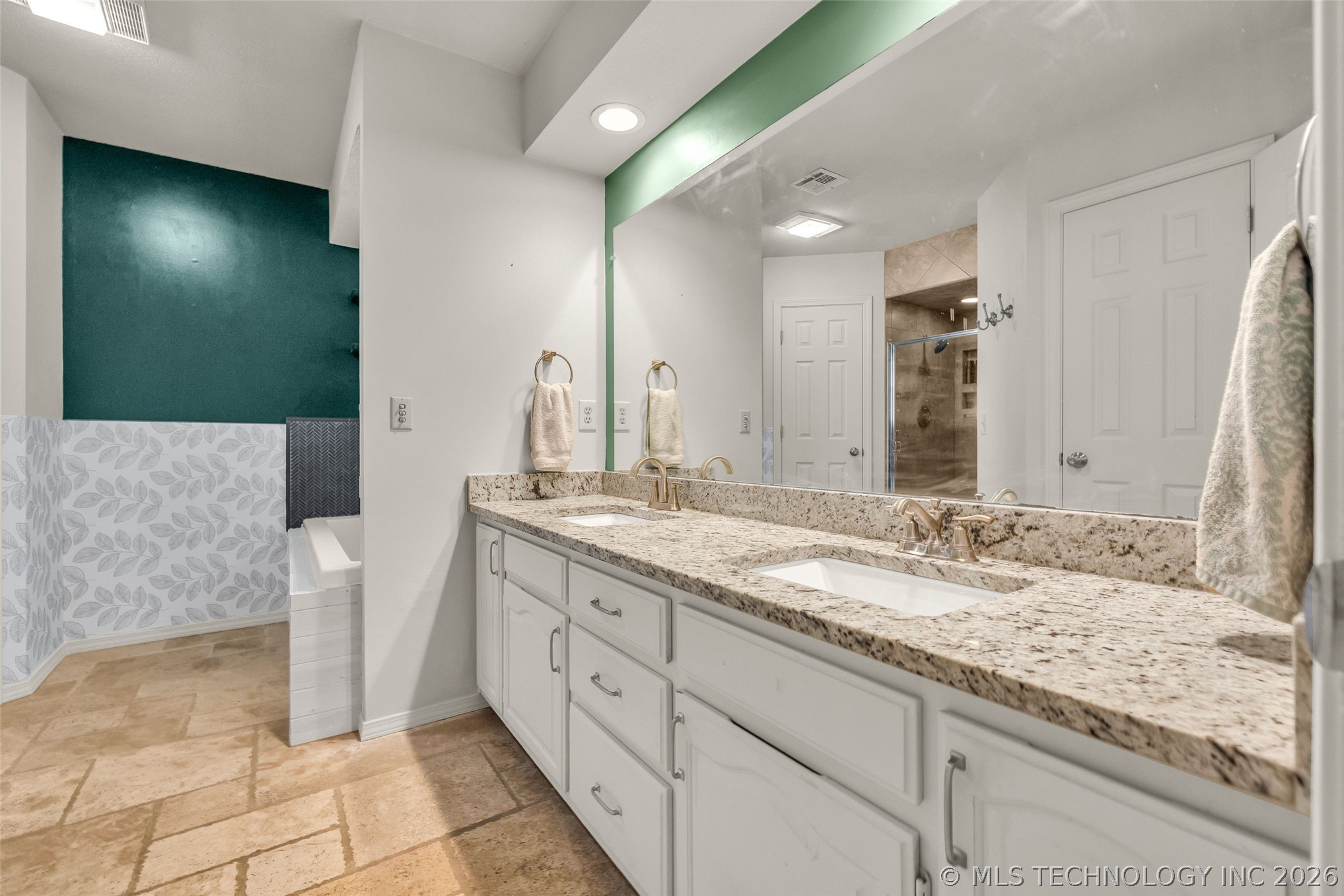 4305 S Chestnut Avenue Broken Arrow OK 74011