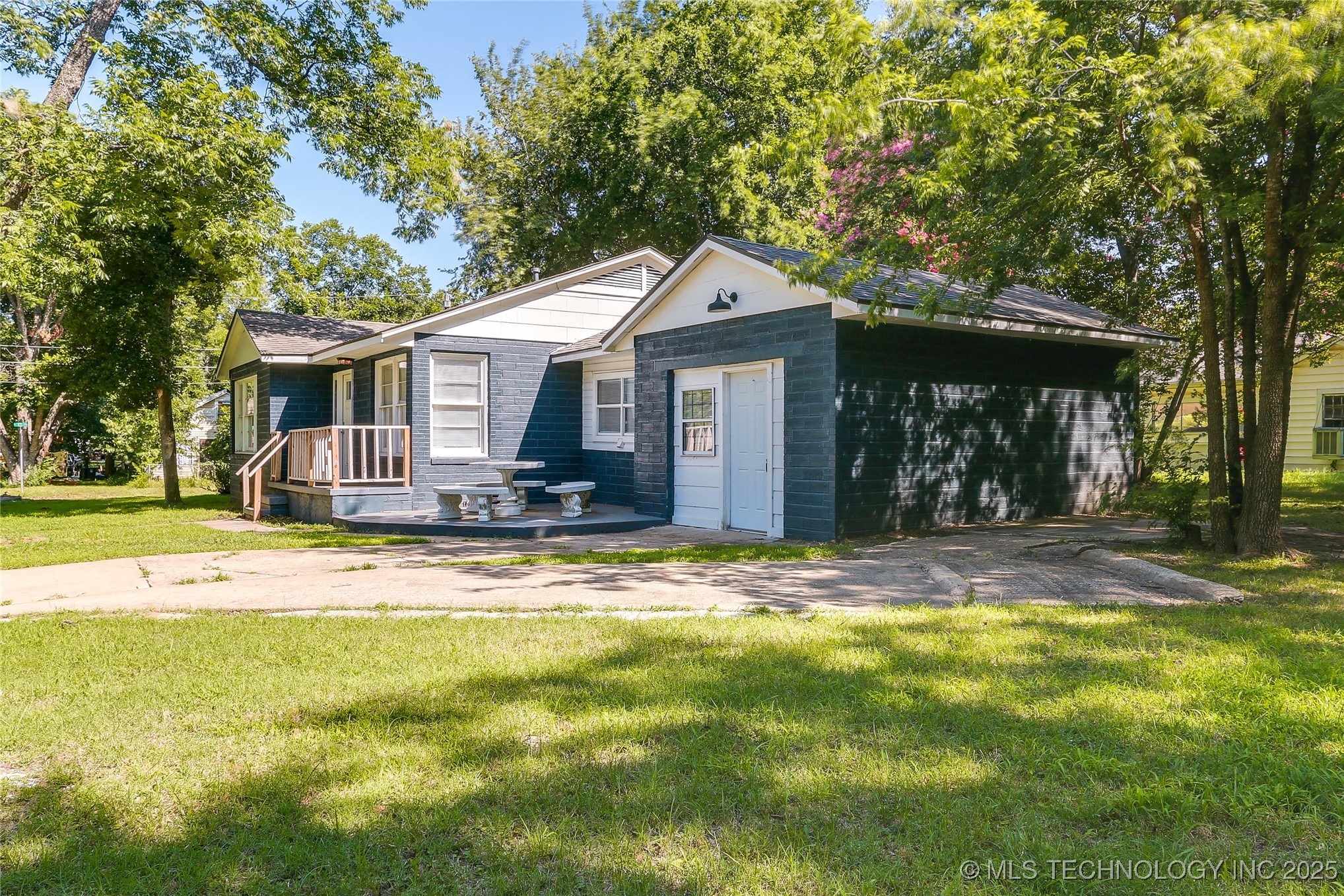 701 W Locust Street Durant OK 74701
