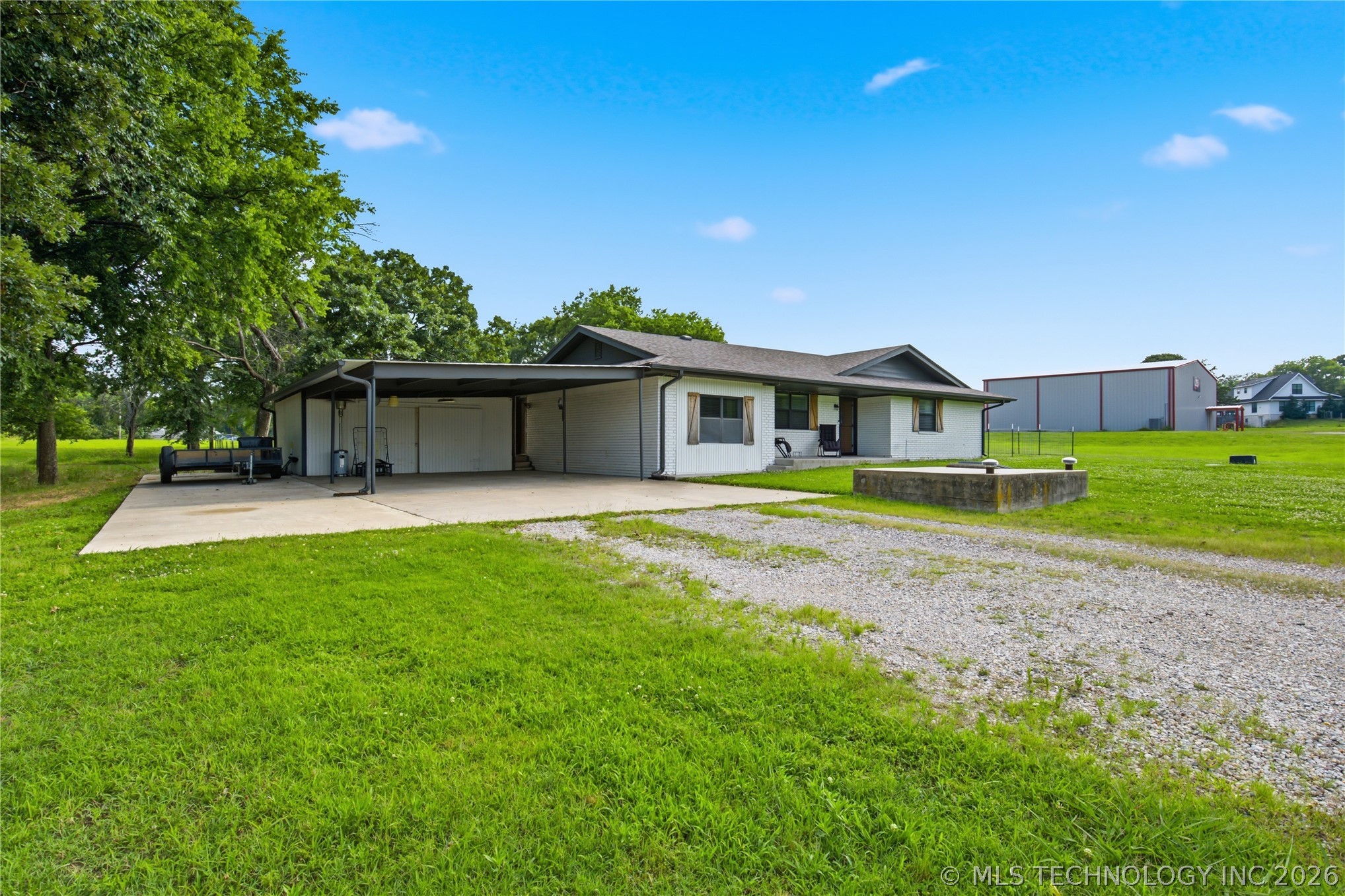 19101 County Road 1548 Ada OK 74820