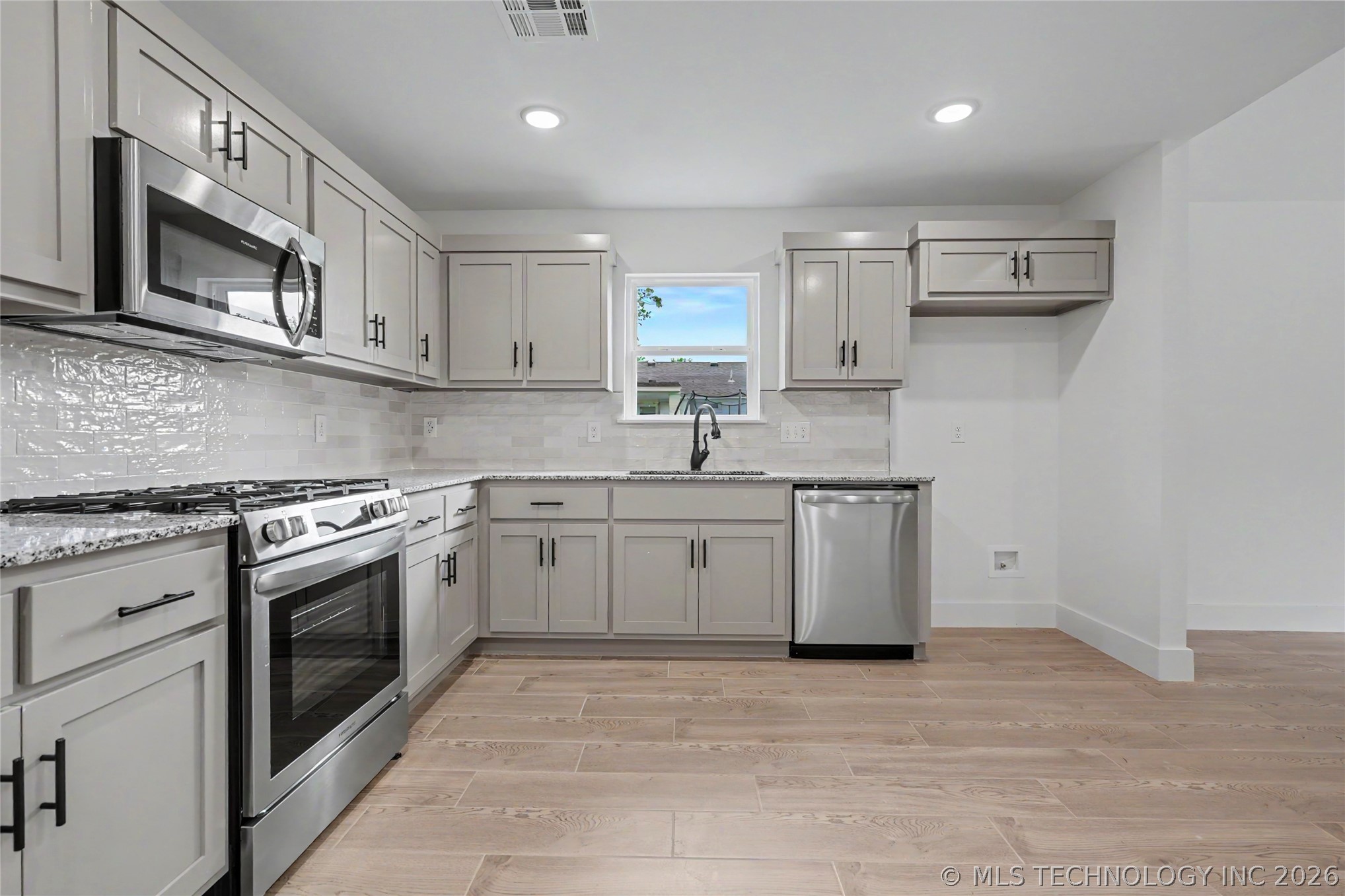 837 S Wood Street Pryor OK 74361