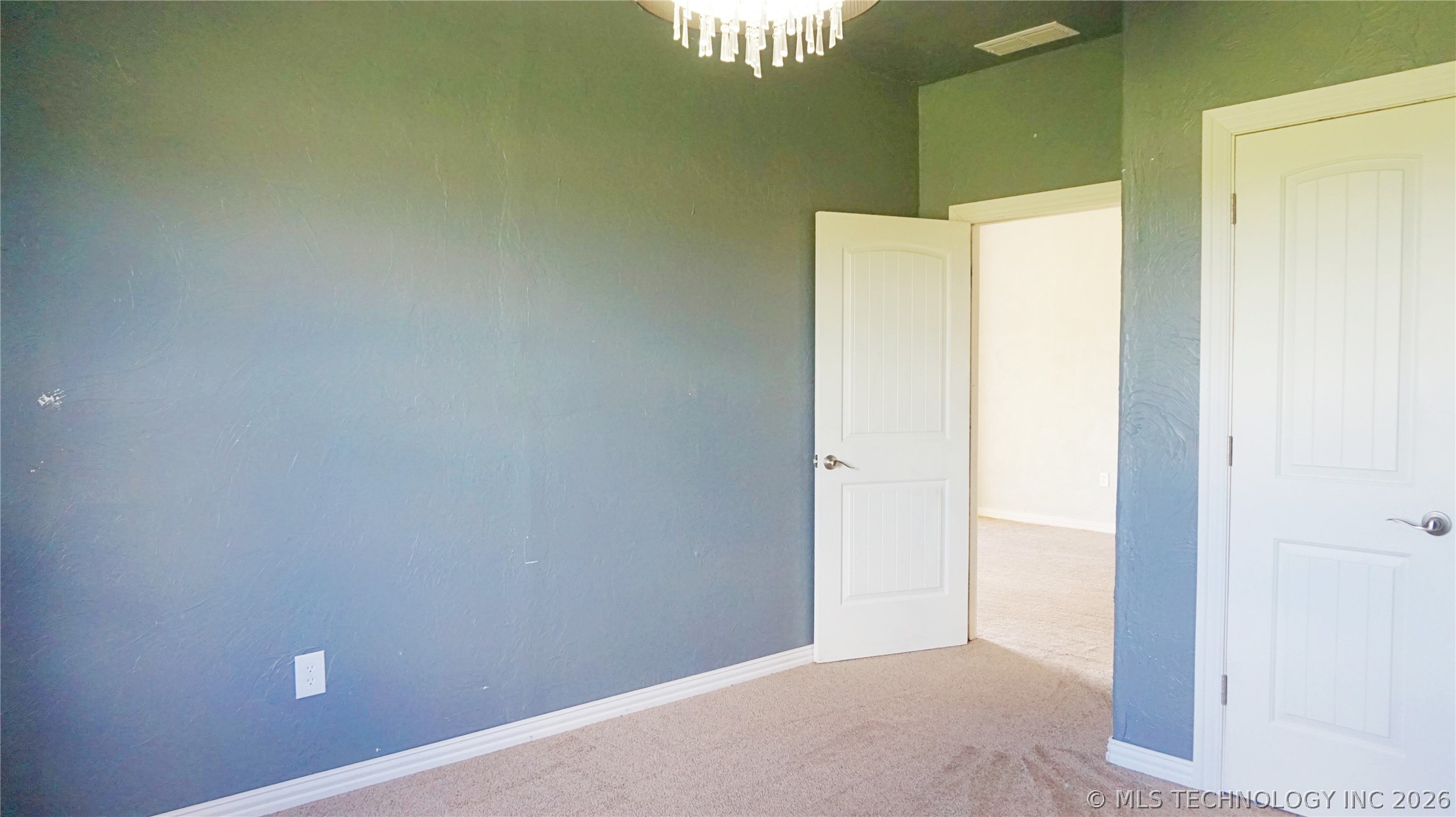 68 Country Hill Ardmore OK 73401