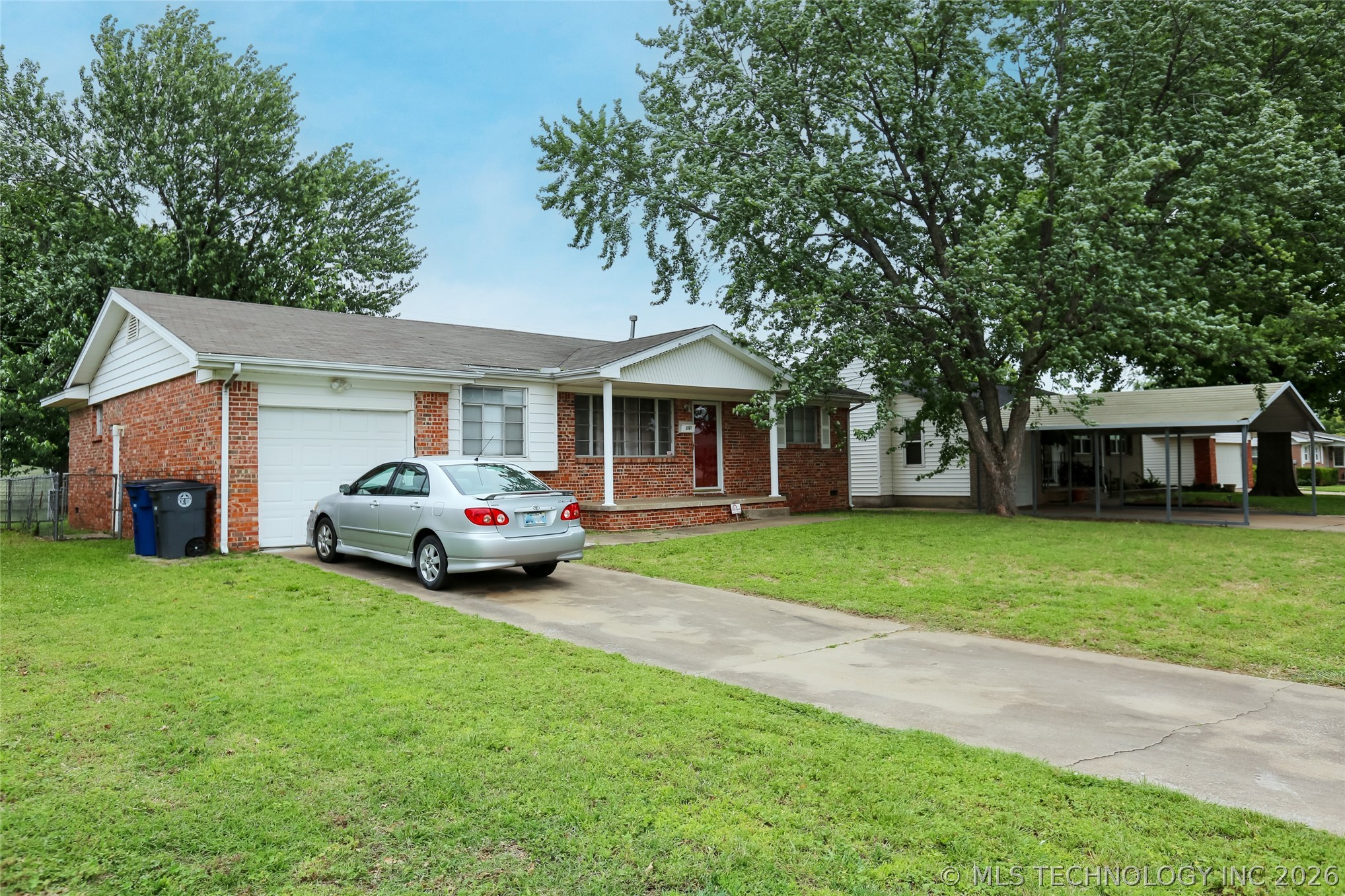 2861 S 66th Place E Tulsa OK 74129