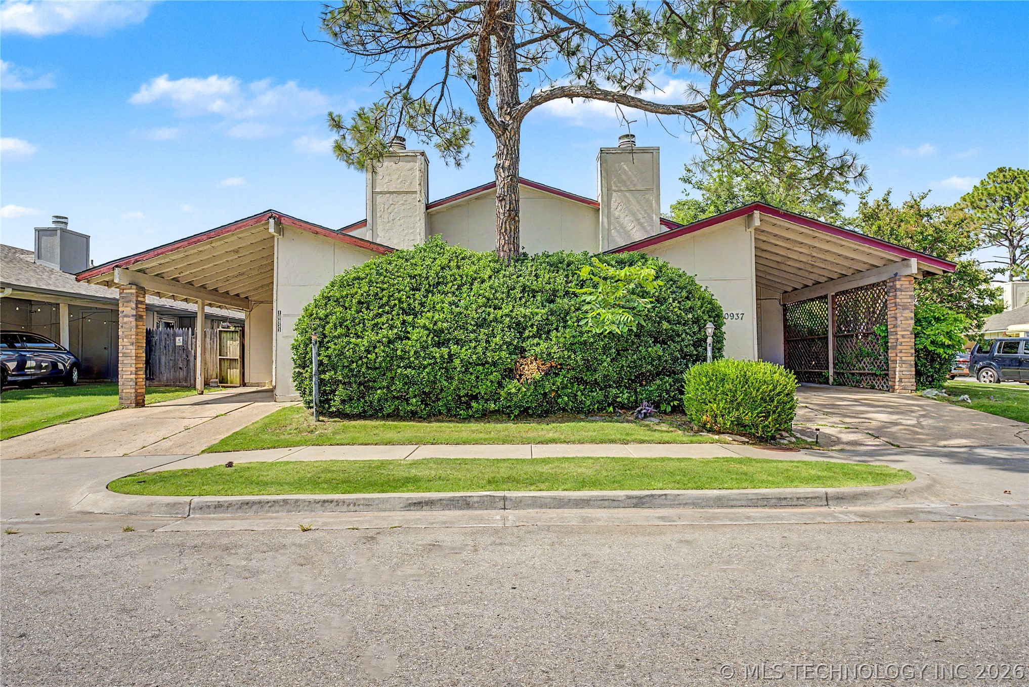 10933 E 16th Street Tulsa OK 74128
