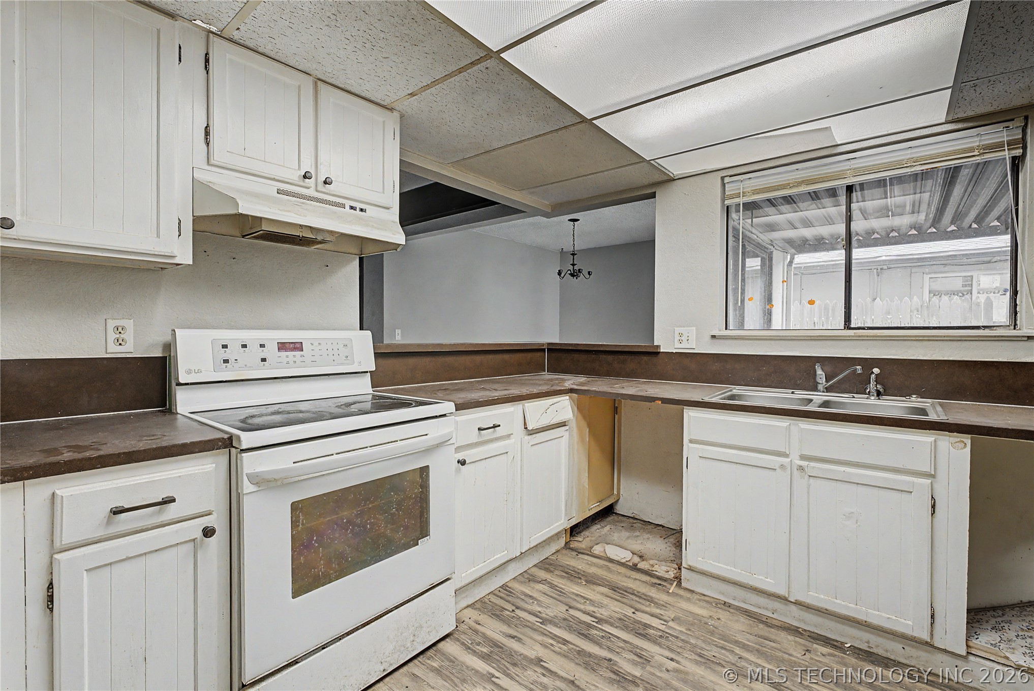 10933 E 16th Street Tulsa OK 74128