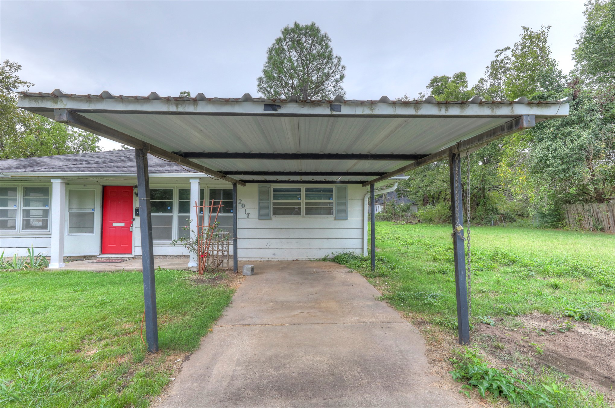 2017 Denver Street Muskogee OK 74401