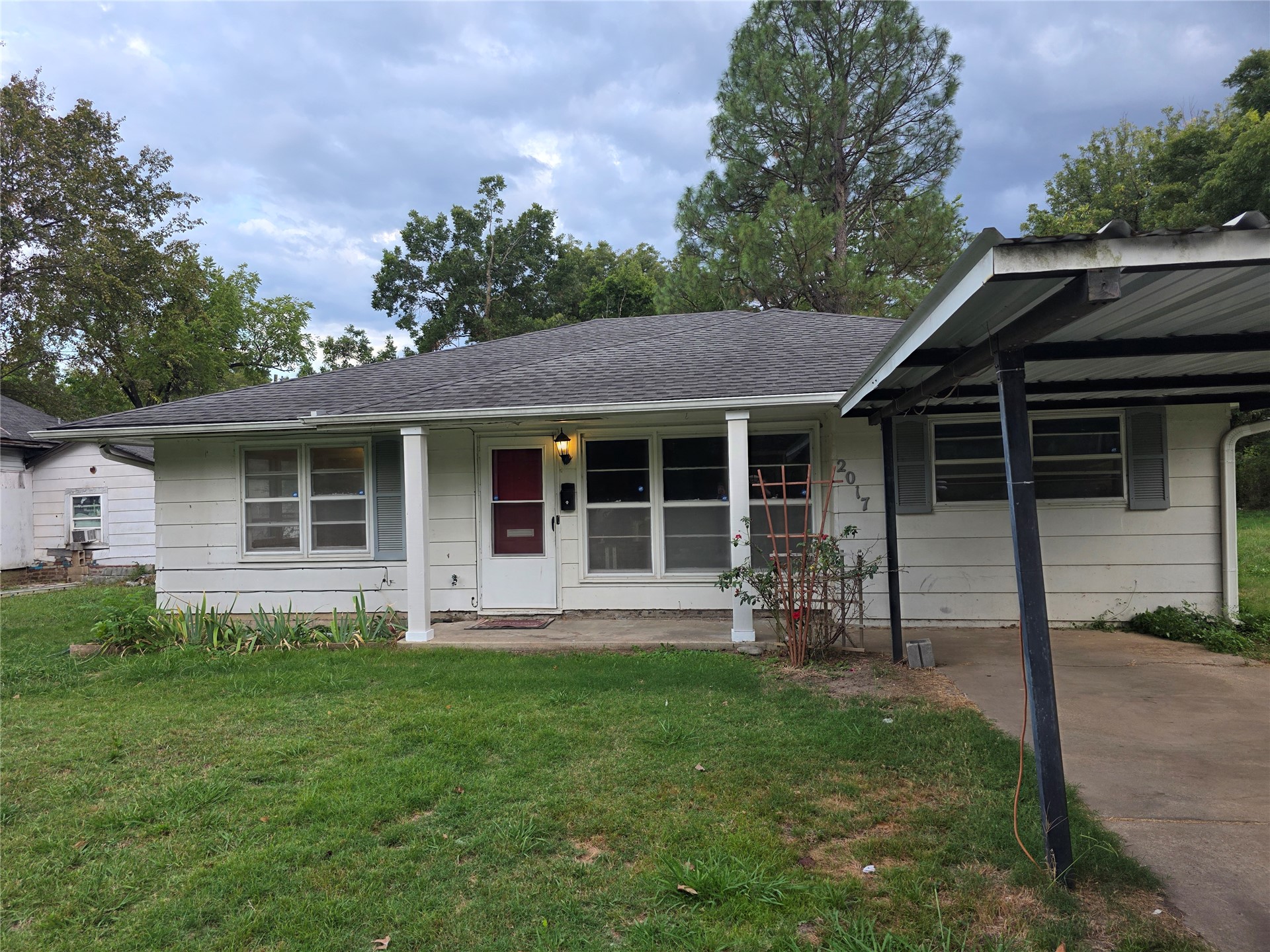 2017 Denver Street Muskogee OK 74401