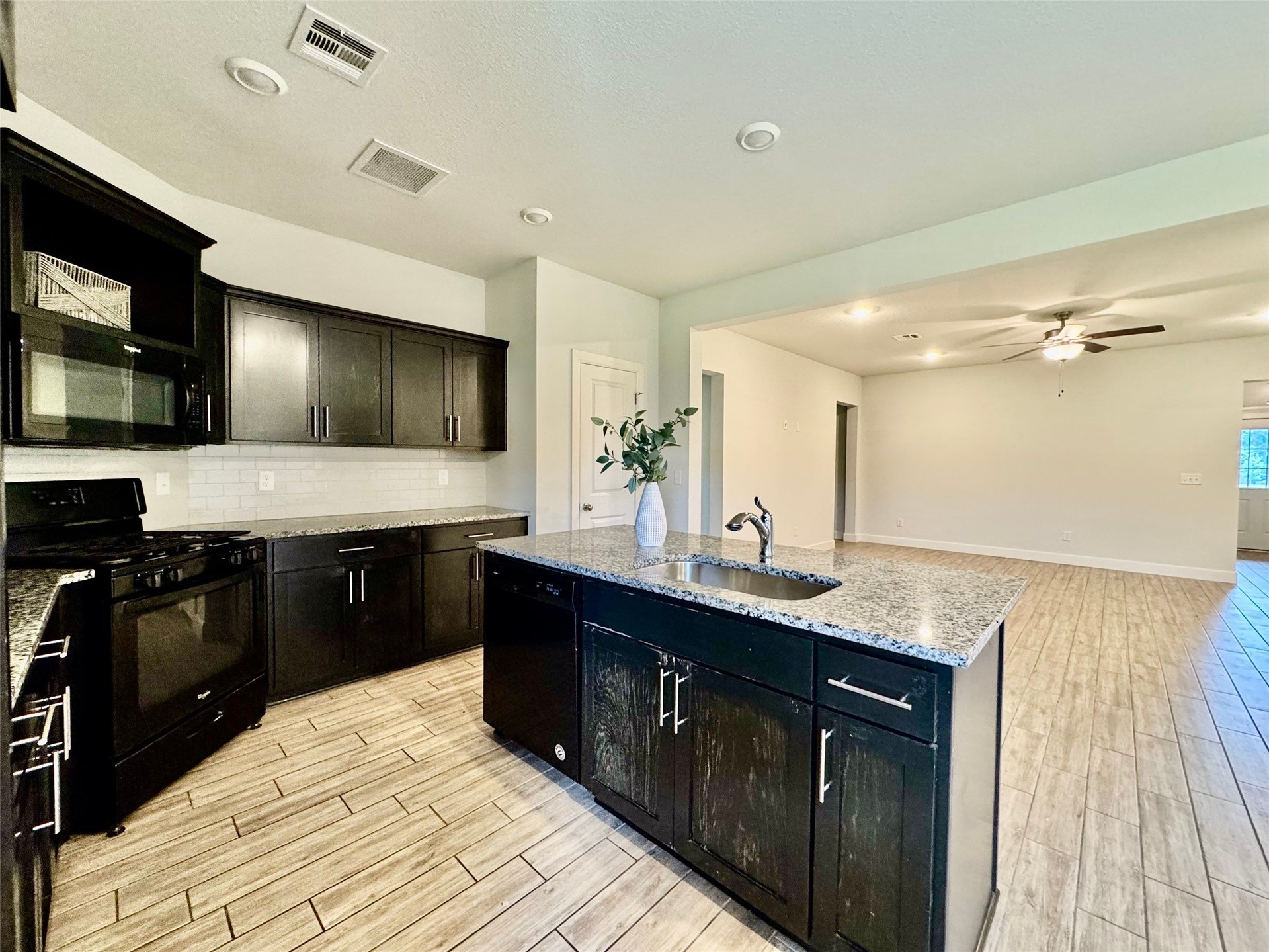 8713 N 63rd East Avenue Owasso OK 74055