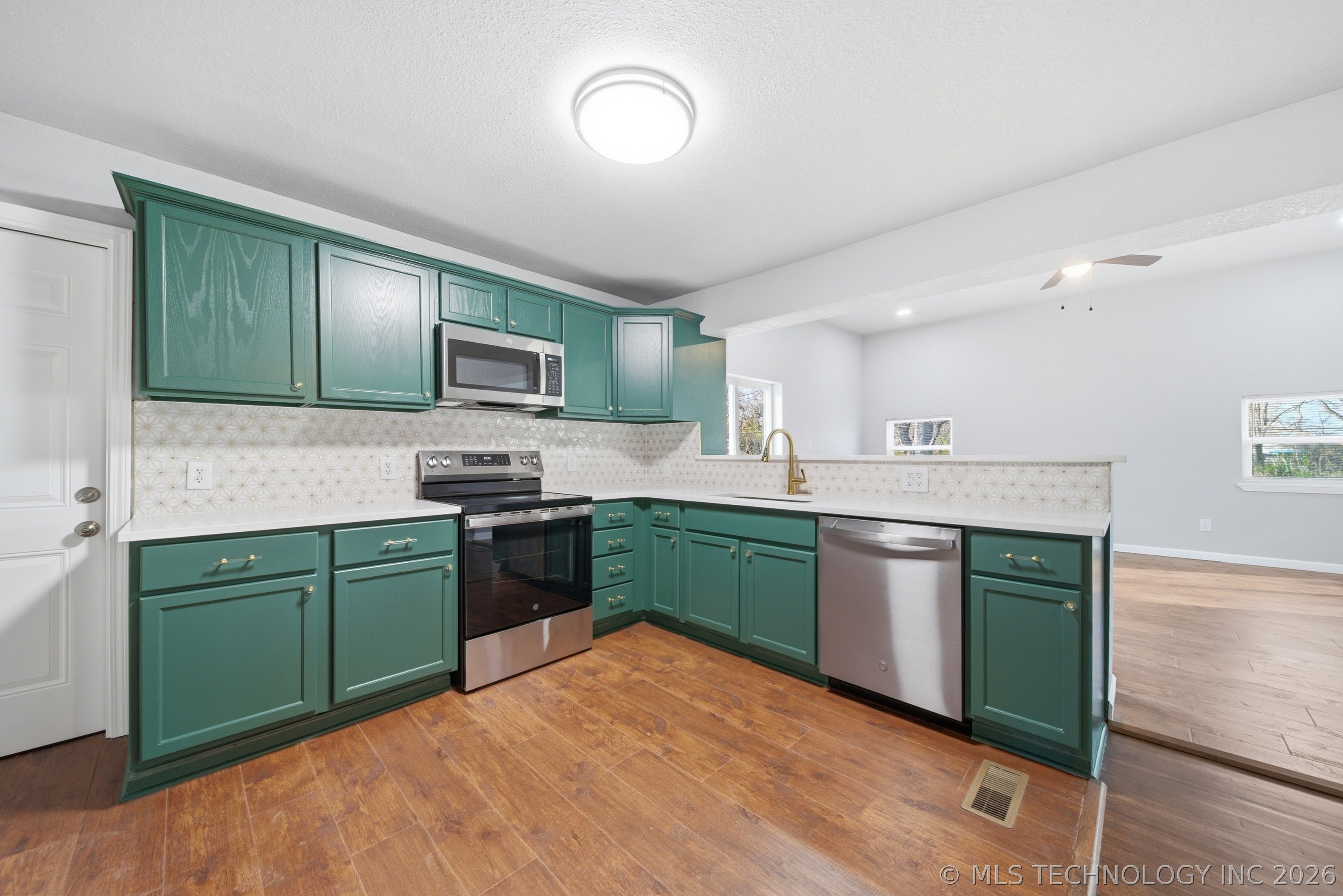 5929 E 7th Street Tulsa OK 74112