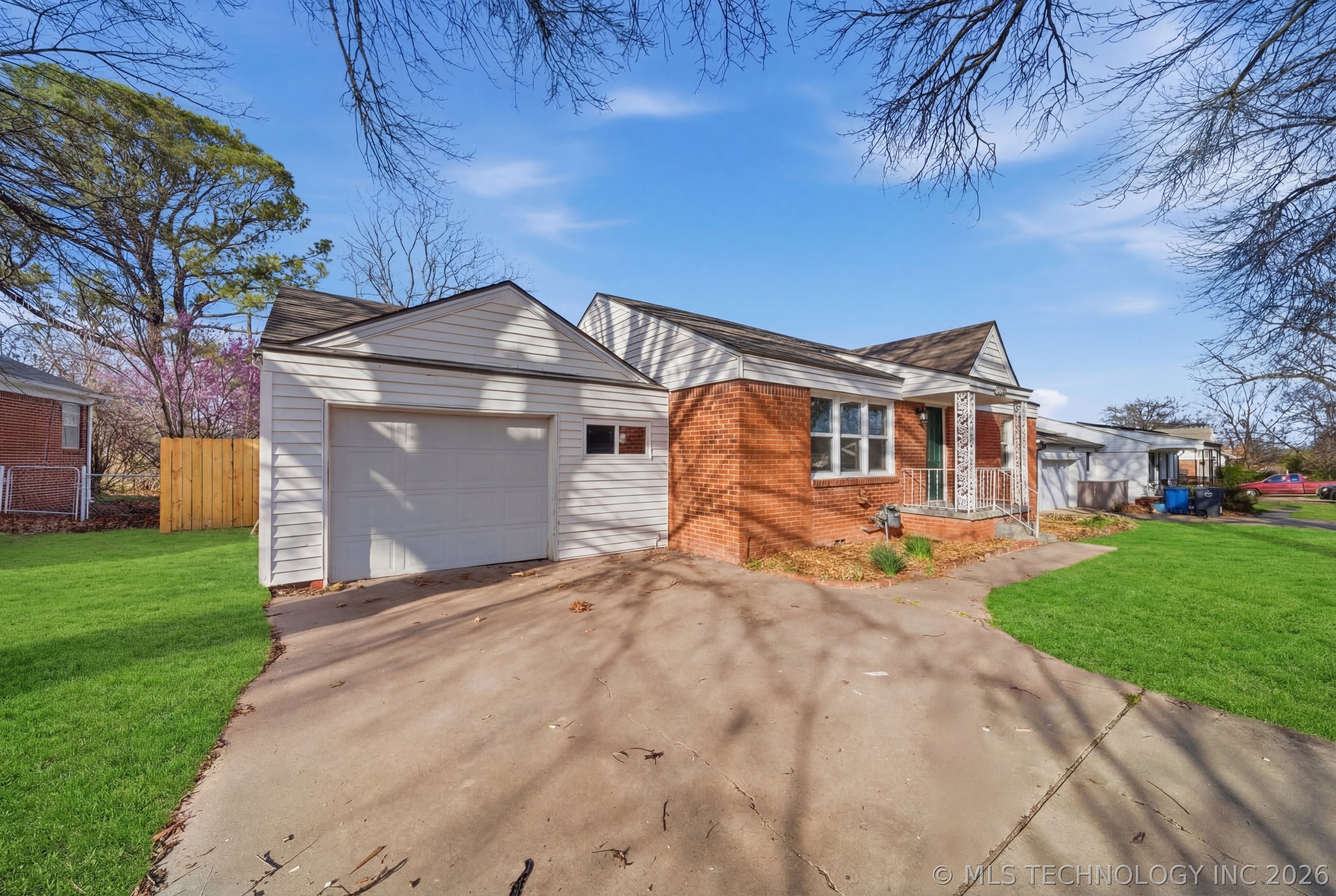 5929 E 7th Street Tulsa OK 74112