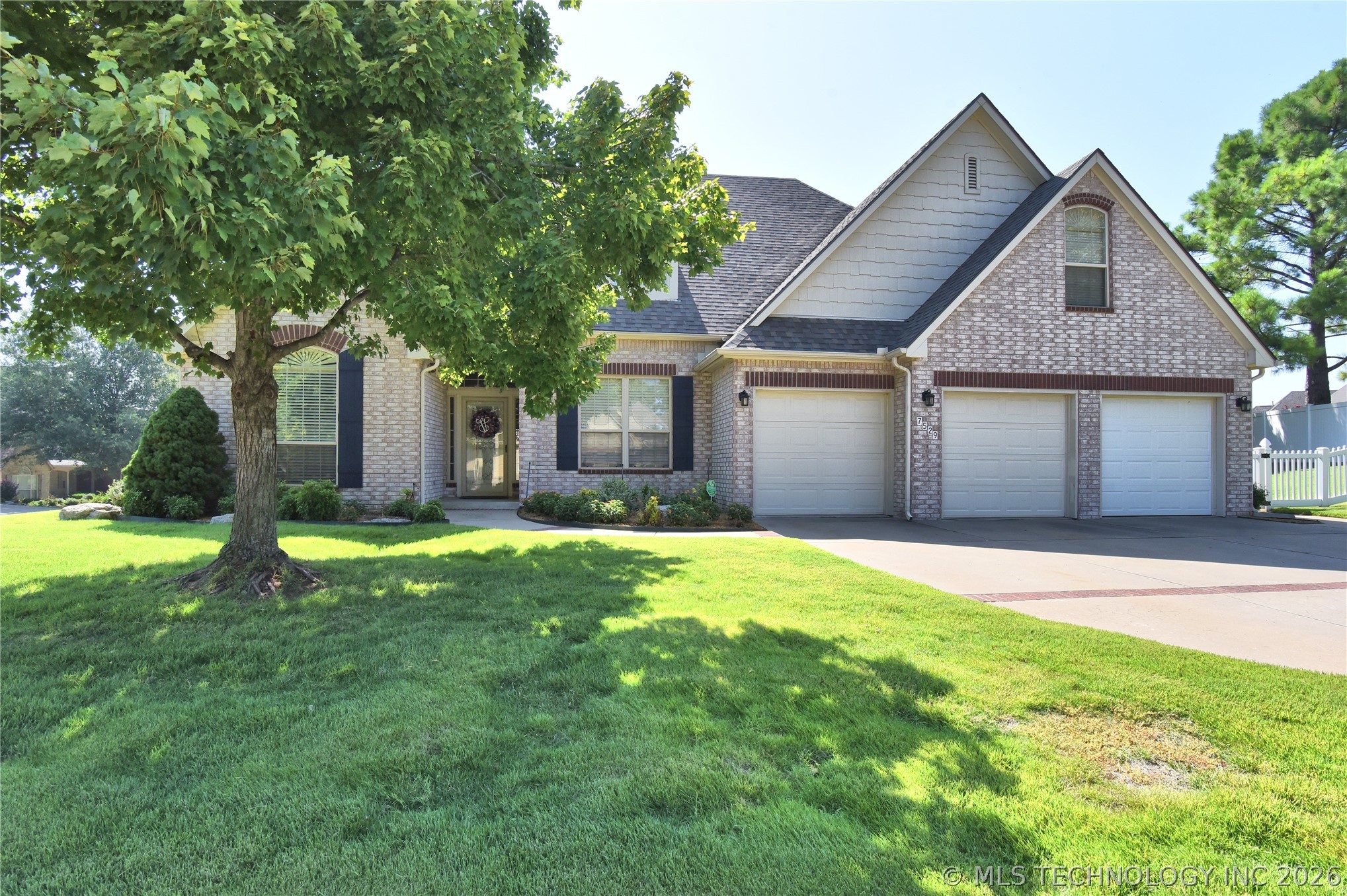 7529 E Galveston Street Broken Arrow OK 74014
