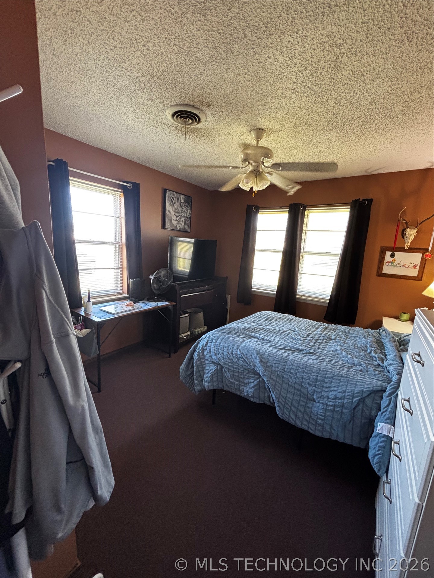 102 S Walnut Hartshorne OK 74547
