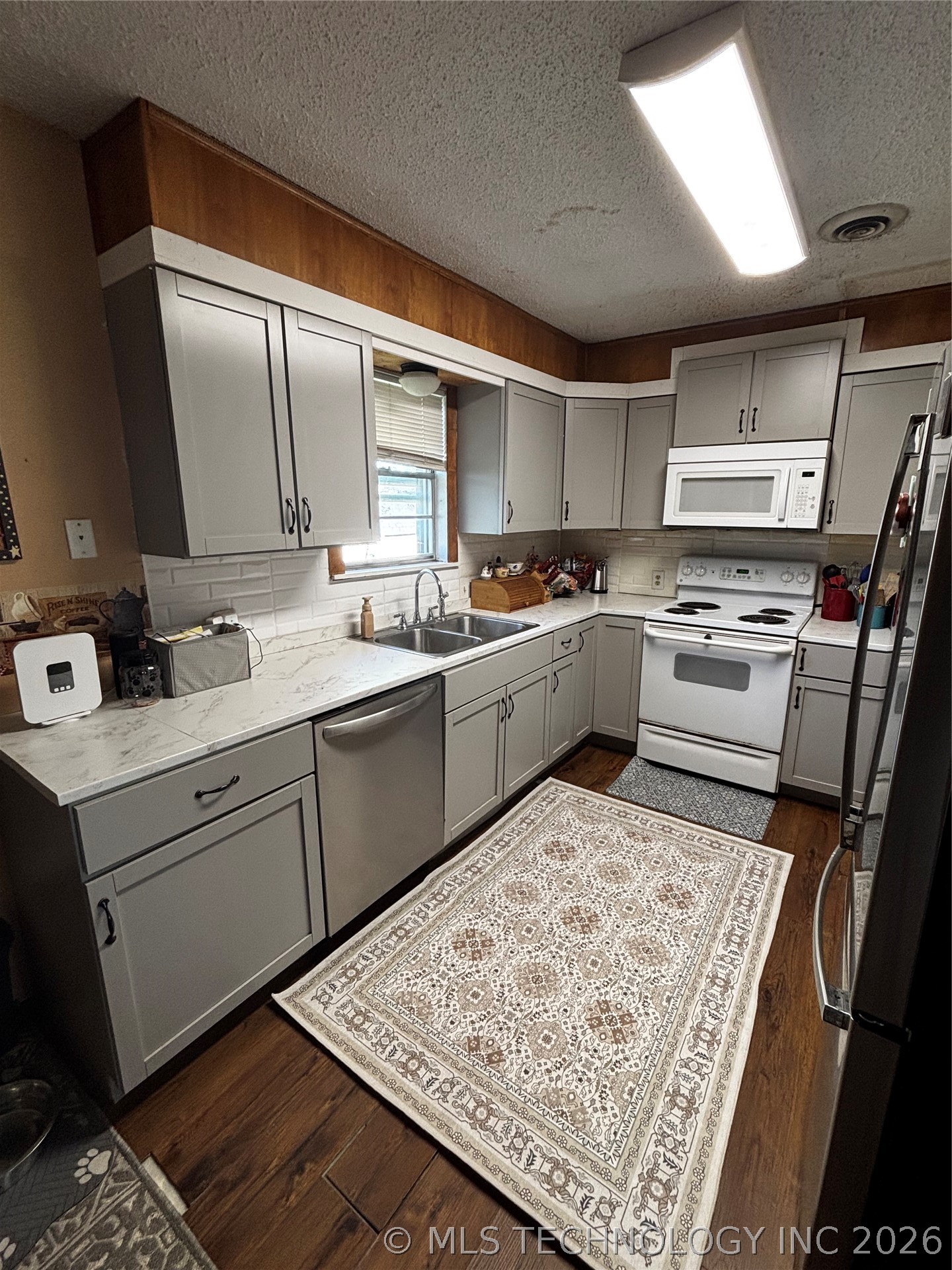 102 S Walnut Hartshorne OK 74547