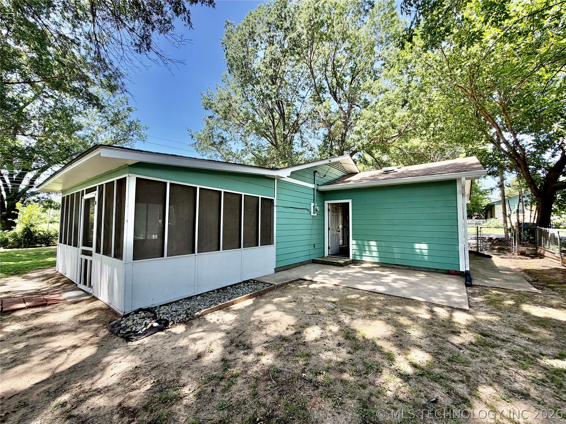 110 SE 5th Street Checotah OK 74426