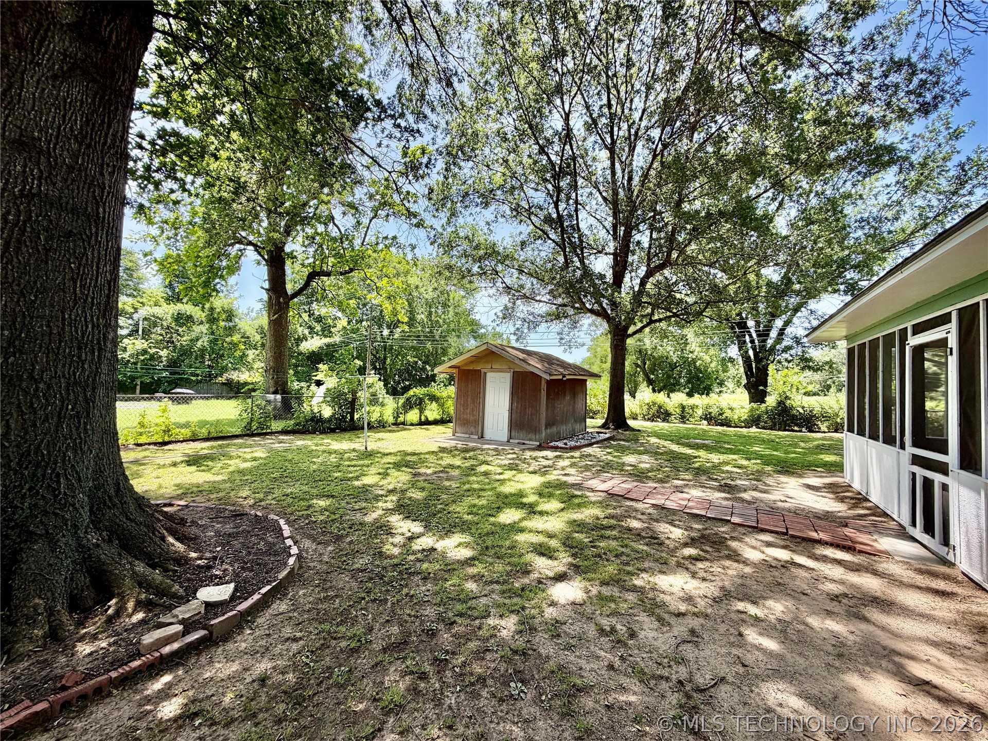 110 SE 5th Street Checotah OK 74426