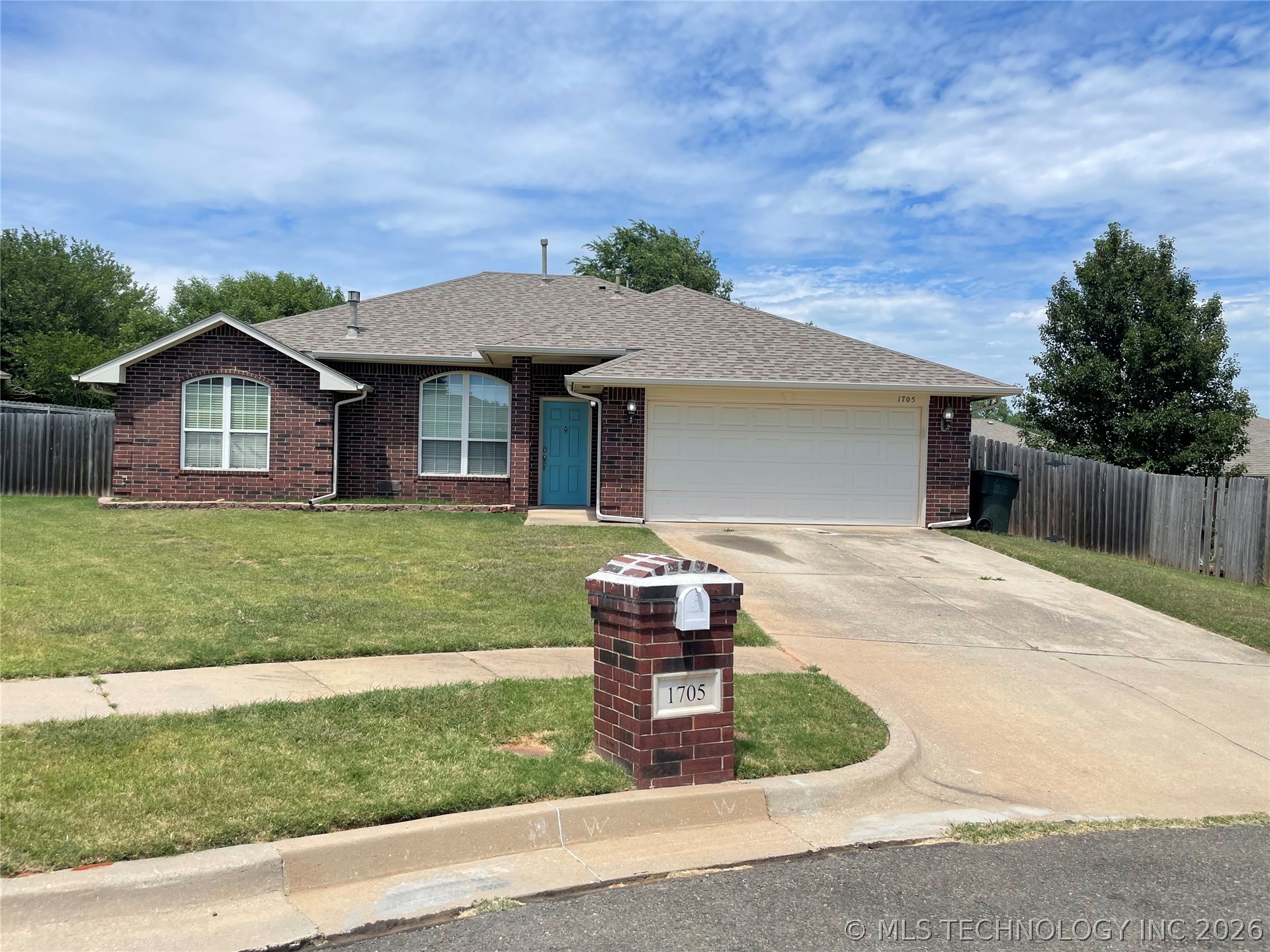 1705 Teakwood Circle Norman OK 73071