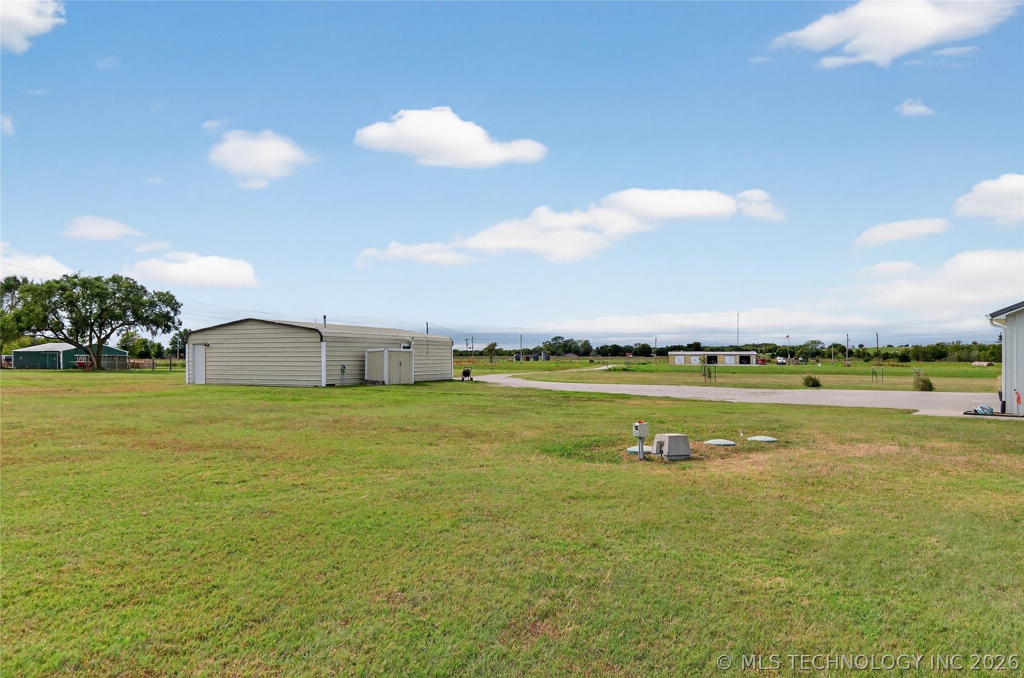 21600 N 4015 Road Bartlesville OK 74006
