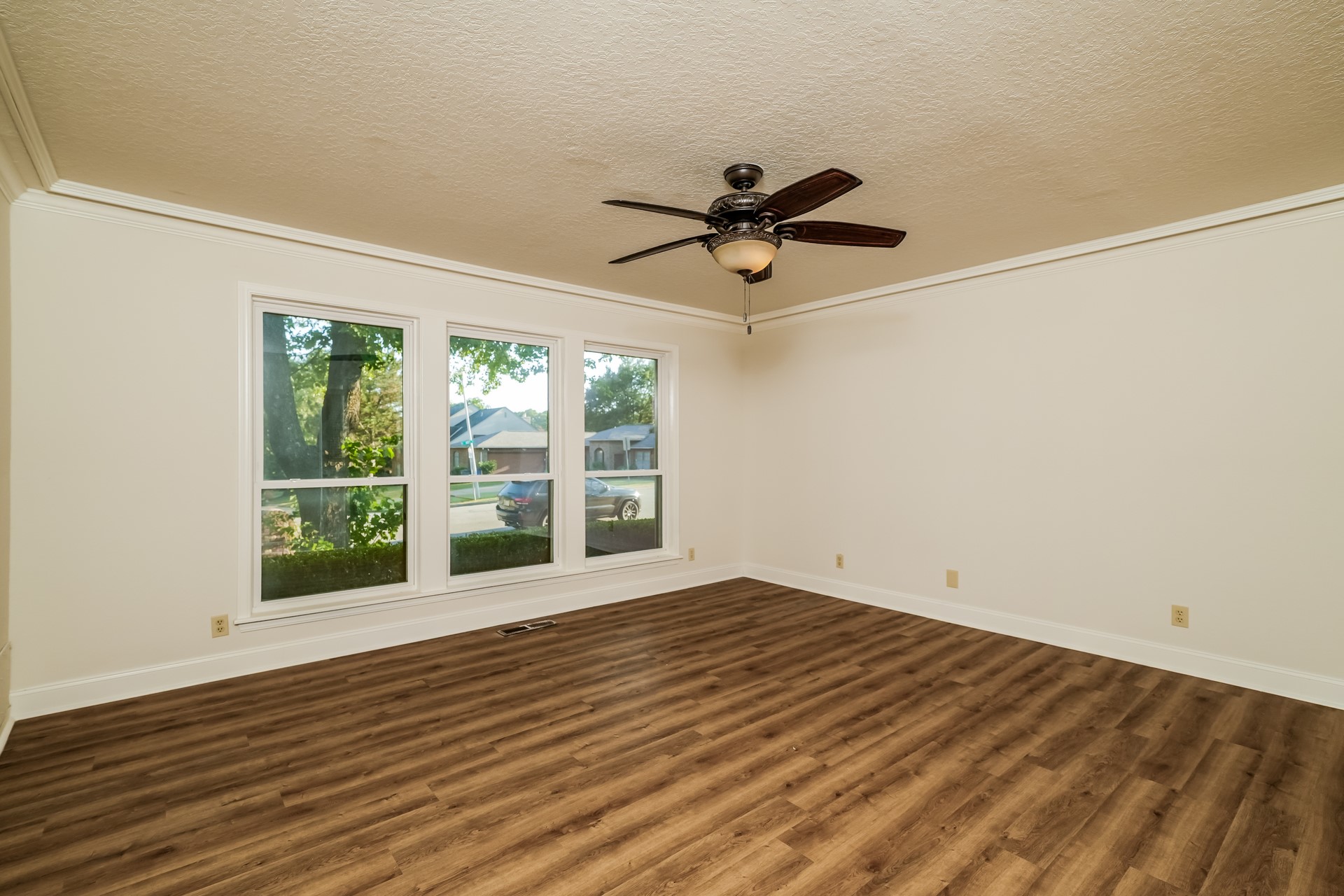 6605 E 65th Street Tulsa OK 74133