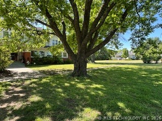 924 Vine Street Chelsea OK 74016