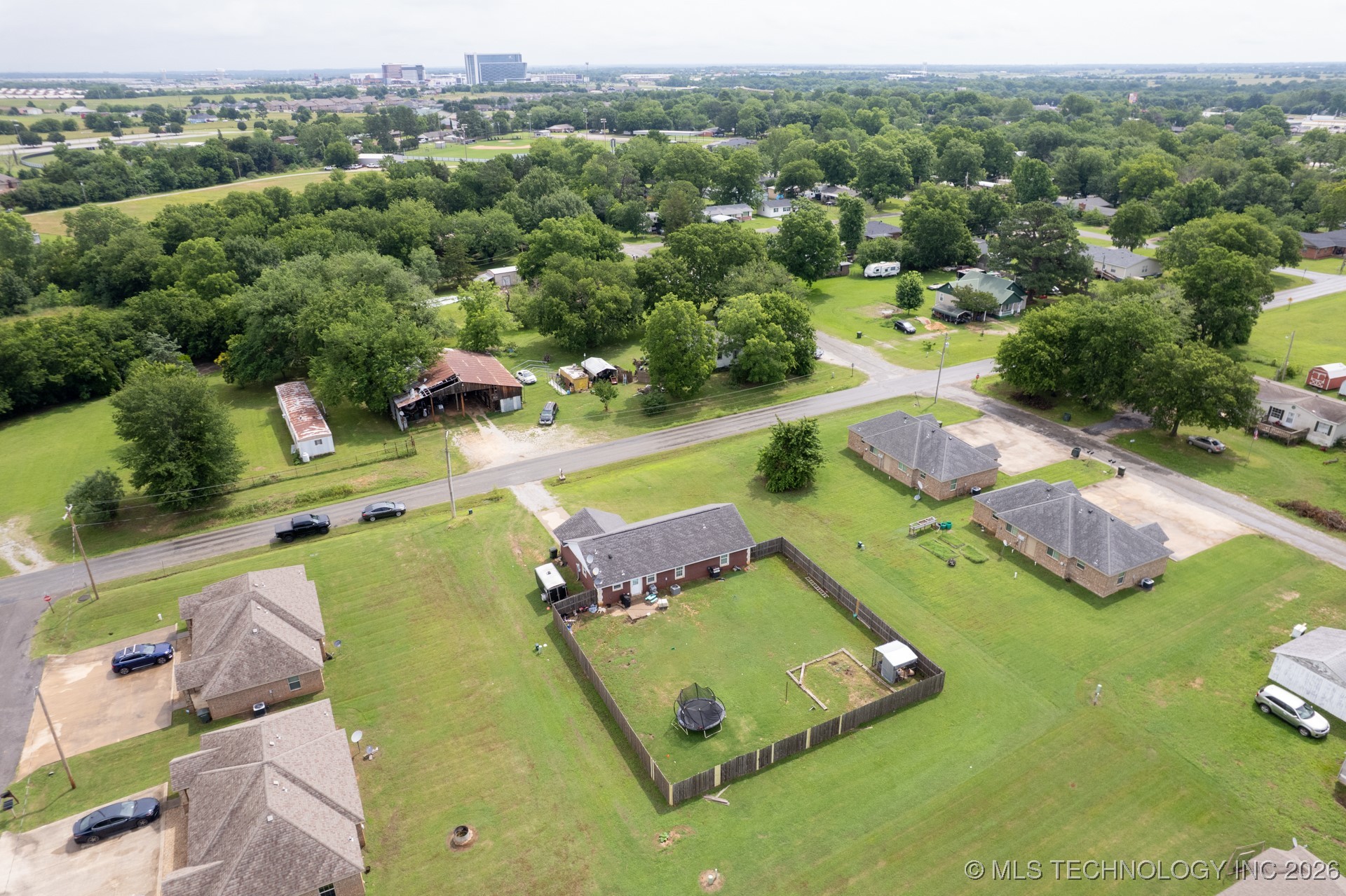 609 W Smiser Road Calera OK 74730