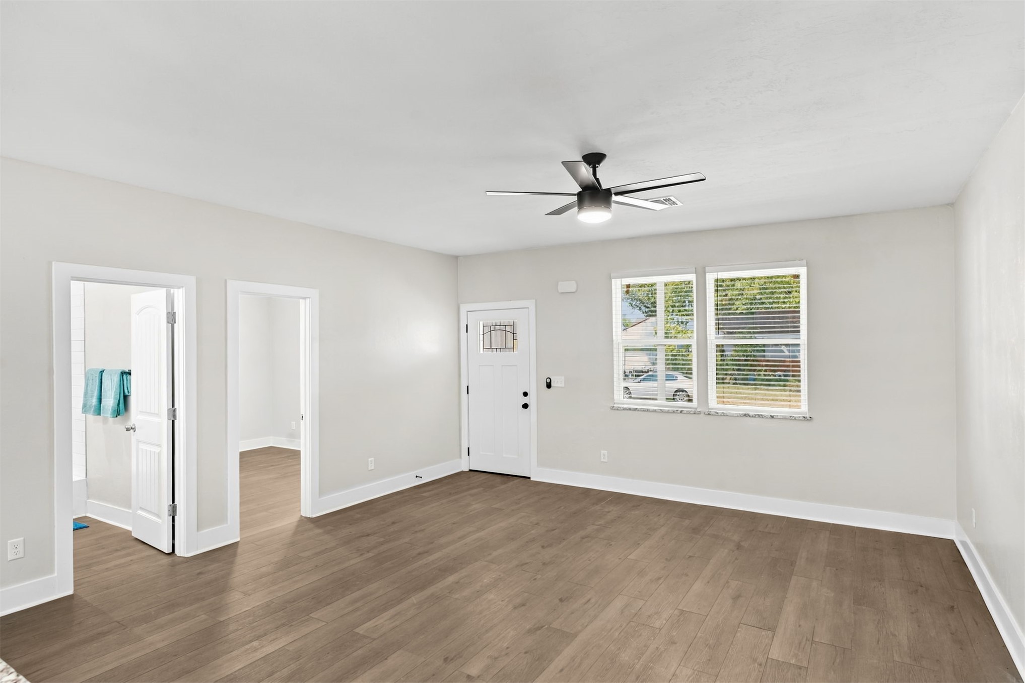 8944 E 3rd Place E Tulsa OK 74112