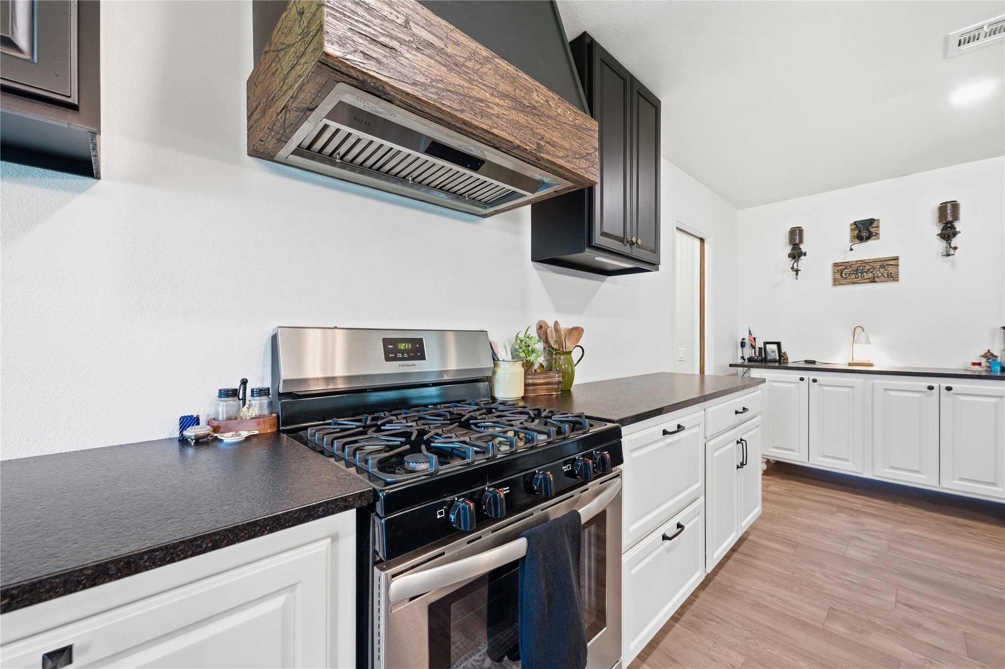 2326 N Surrey Lane Sapulpa OK 74066