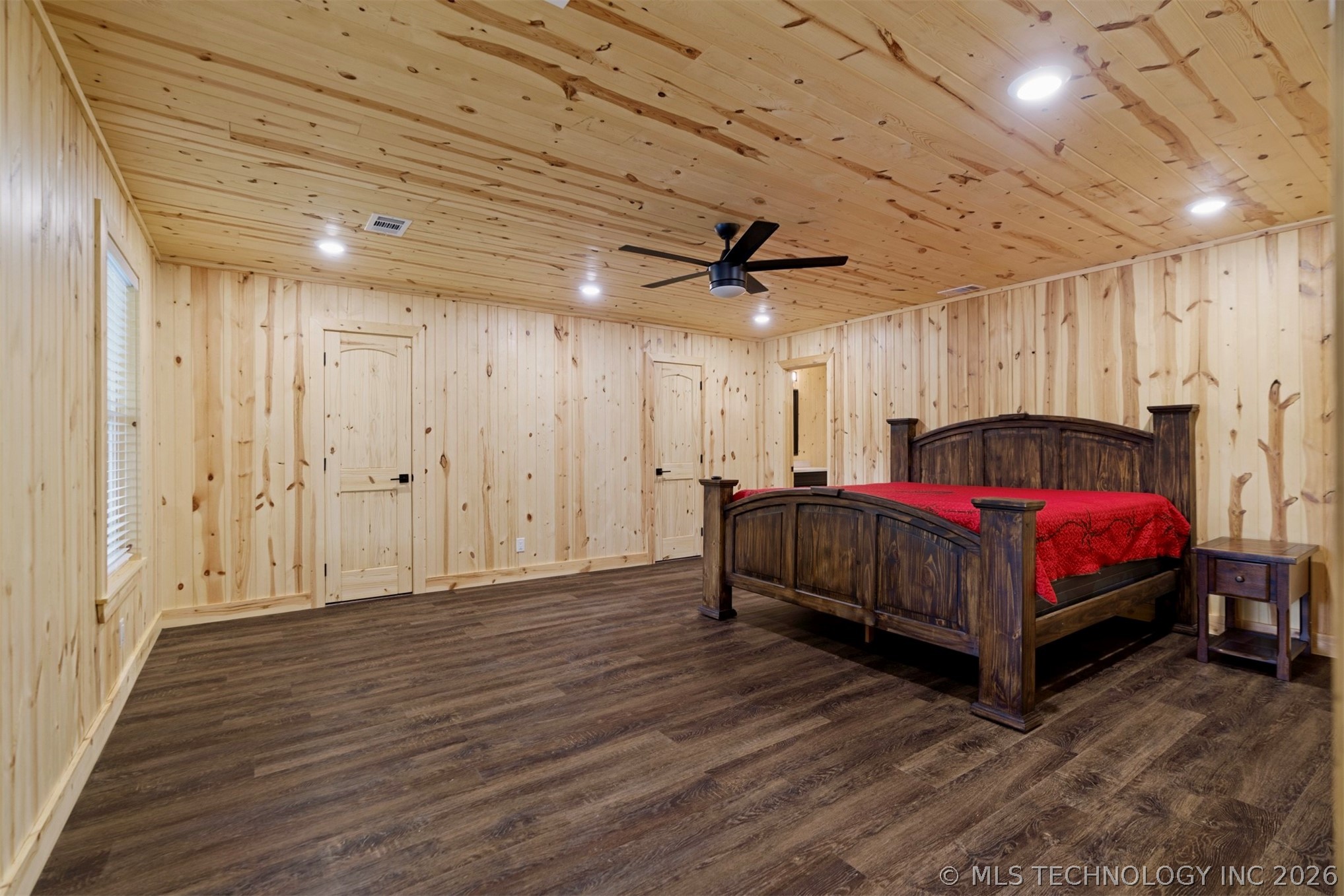 1205 Lakeside Fort Towson OK 74735