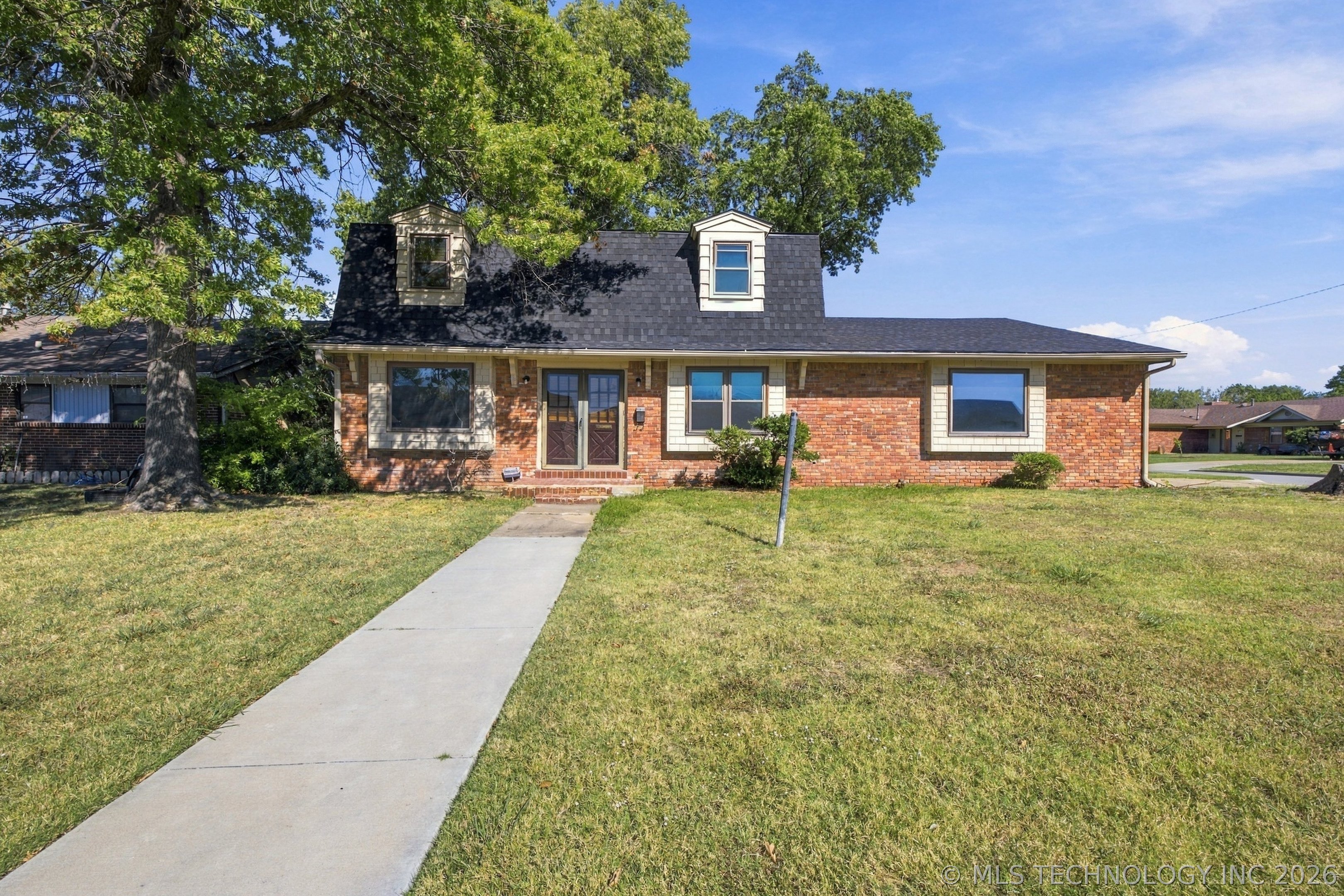 9447 E 40th Place Tulsa OK 74145