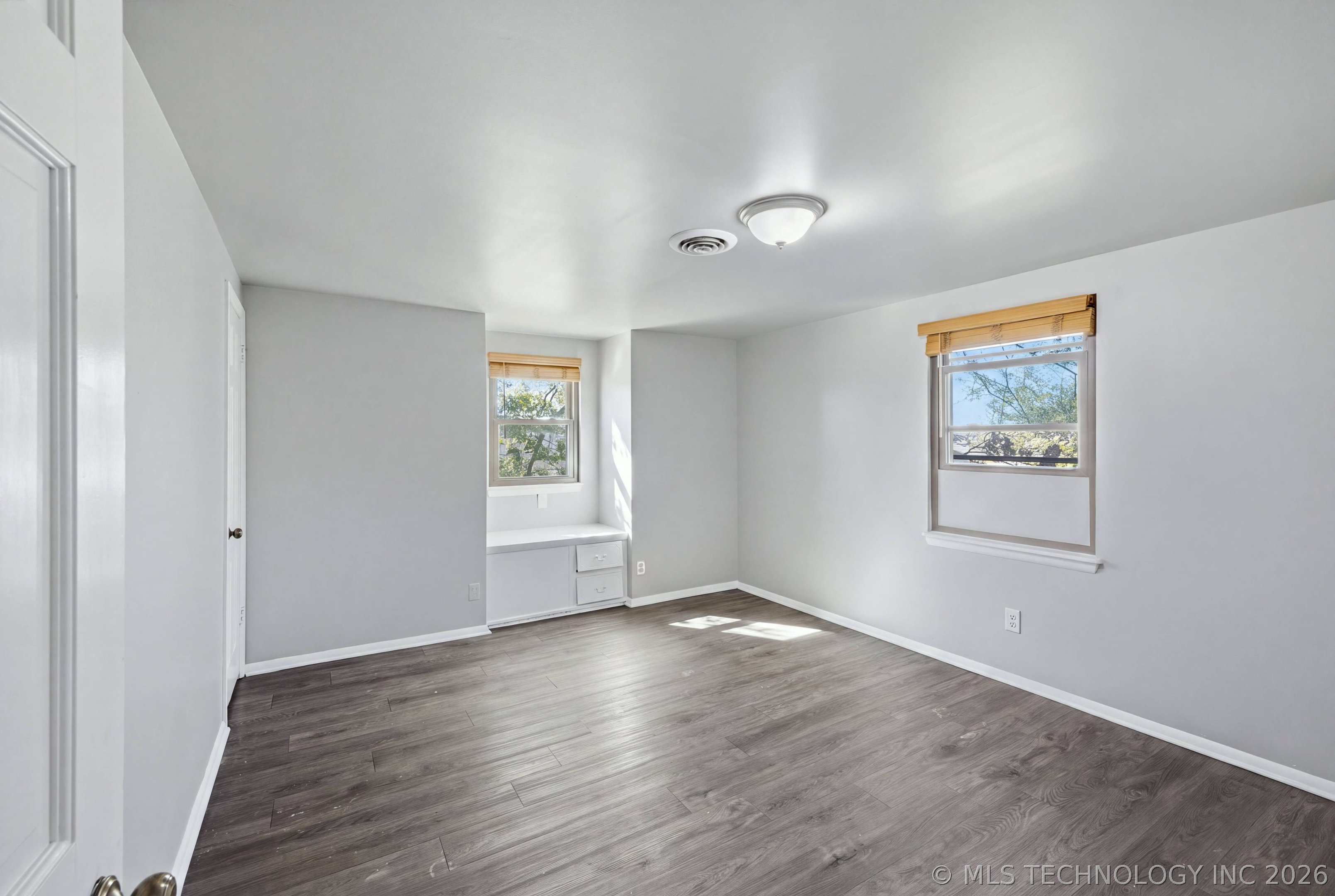9447 E 40th Place Tulsa OK 74145