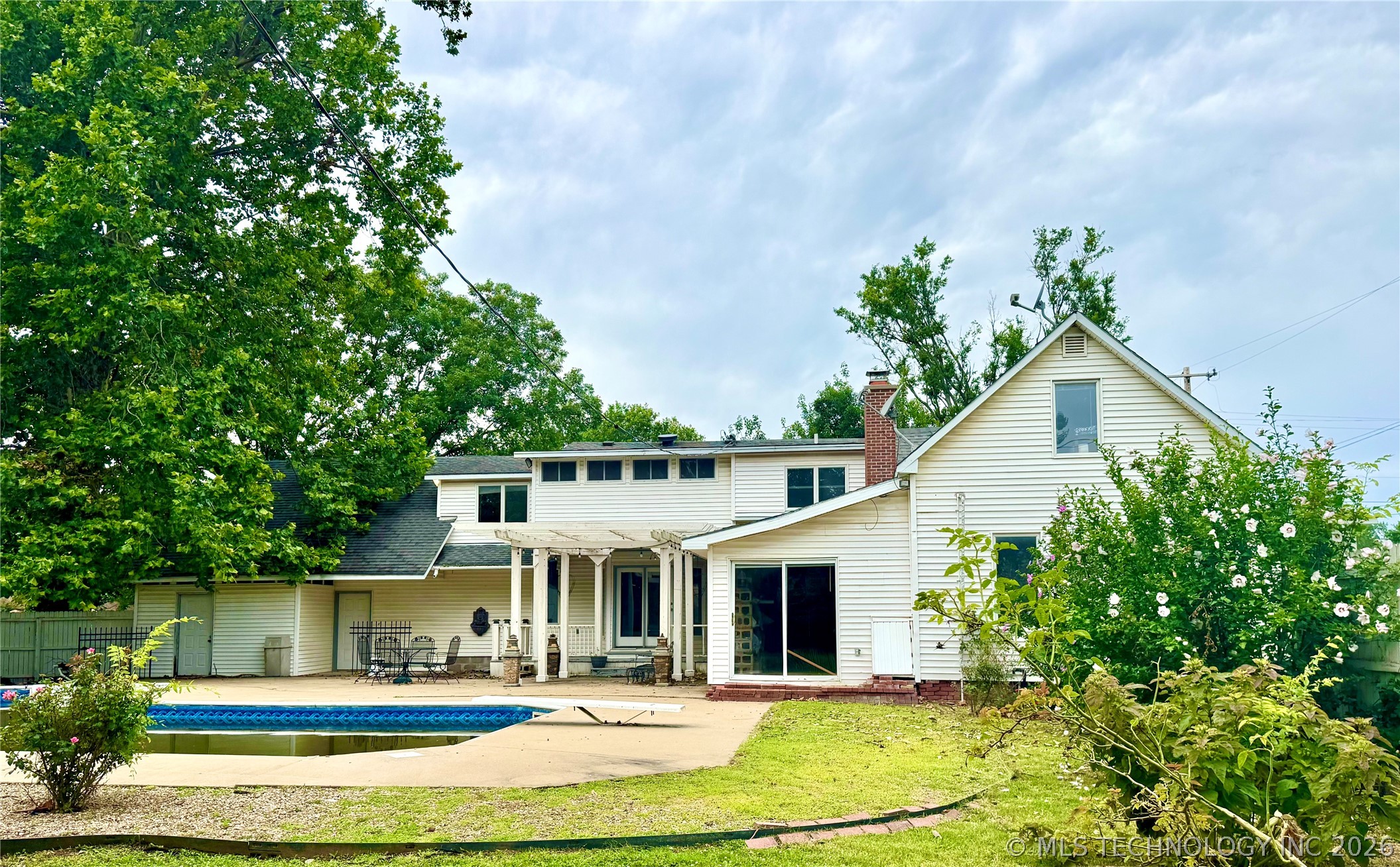 401 E Main Street Adair OK 74330