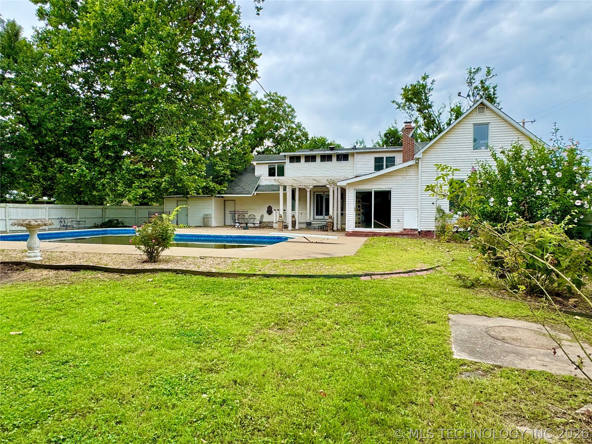 401 E Main Street Adair OK 74330